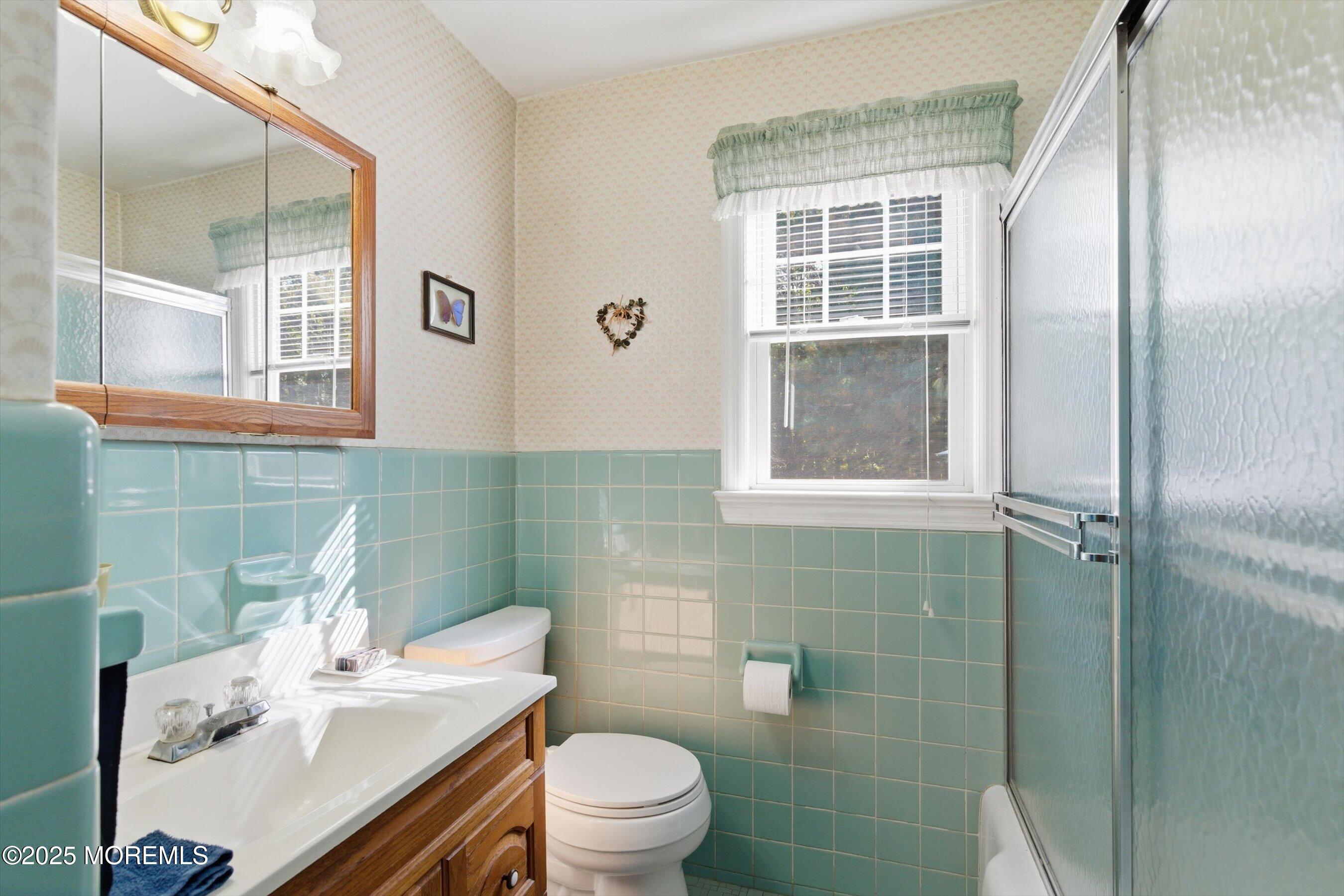 Fair Haven, New Jersey, 07704, United States, 5 Bedrooms Bedrooms, ,2 BathroomsBathrooms,Residential,Active,1987259