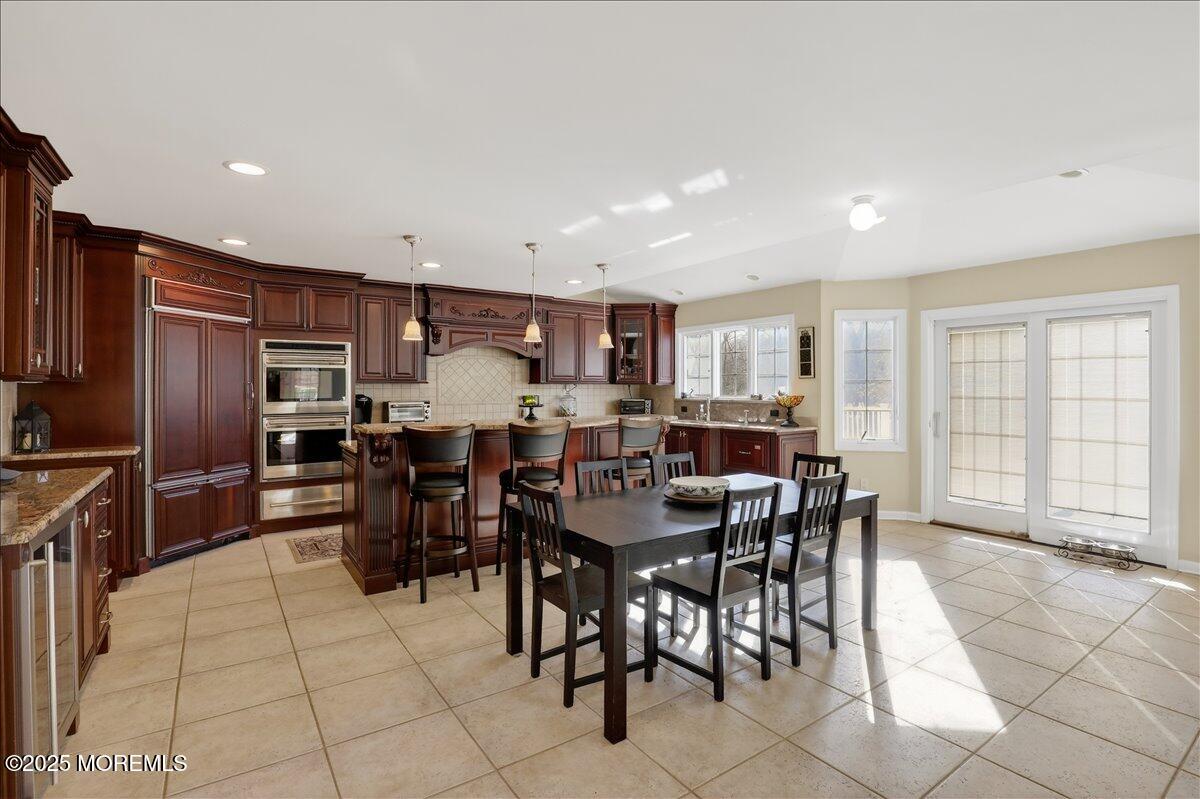 Manalapan, New Jersey, 07726, United States, 4 Bedrooms Bedrooms, ,4 BathroomsBathrooms,Residential,Active,1999930