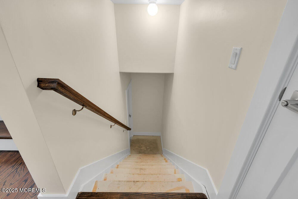 Jackson, New Jersey, 08527, United States, 6 Bedrooms Bedrooms, ,4 BathroomsBathrooms,Residential,Active,1973337