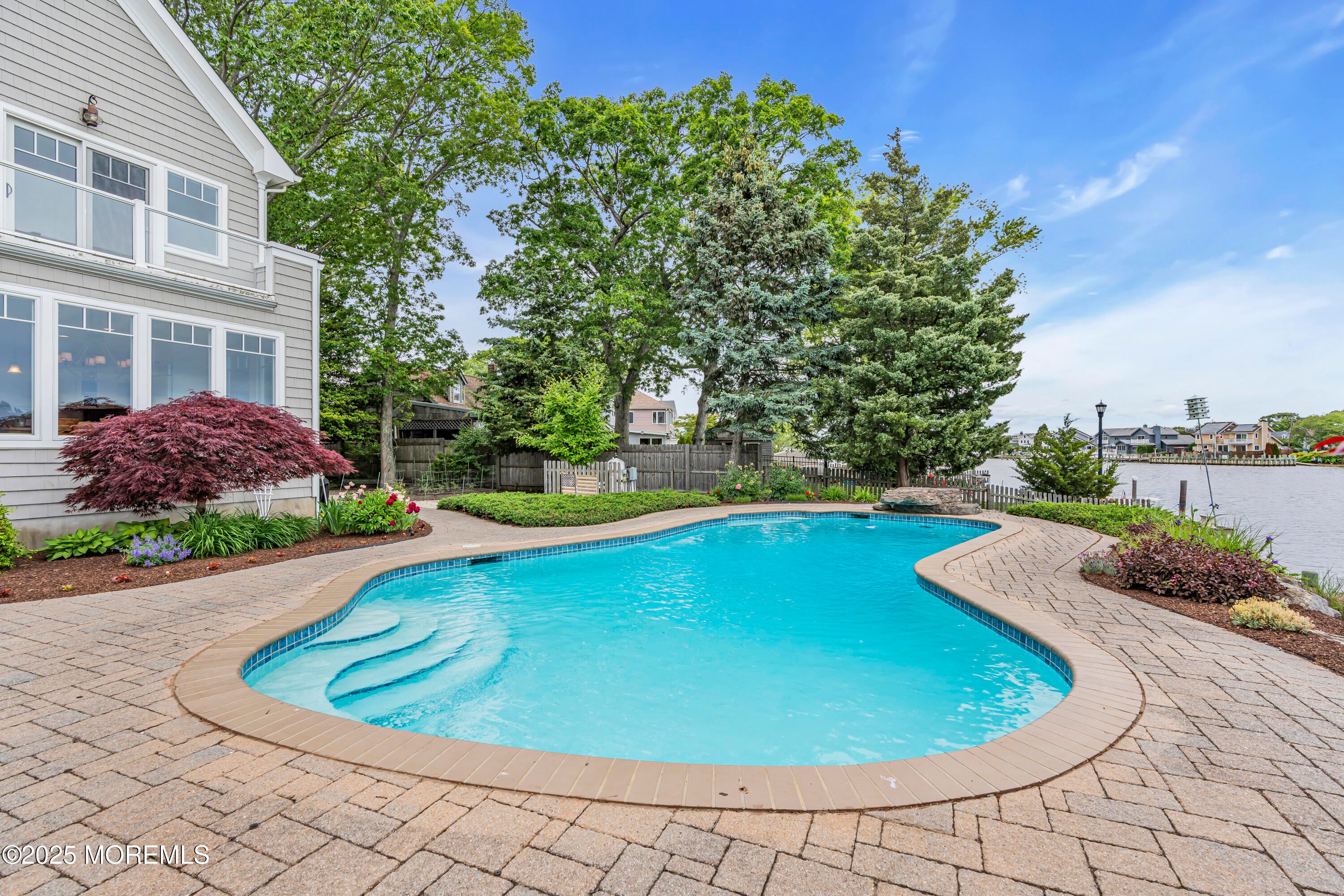 Brick, New Jersey, 08724, United States, 5 Bedrooms Bedrooms, ,3 BathroomsBathrooms,Residential,Pending,1829918