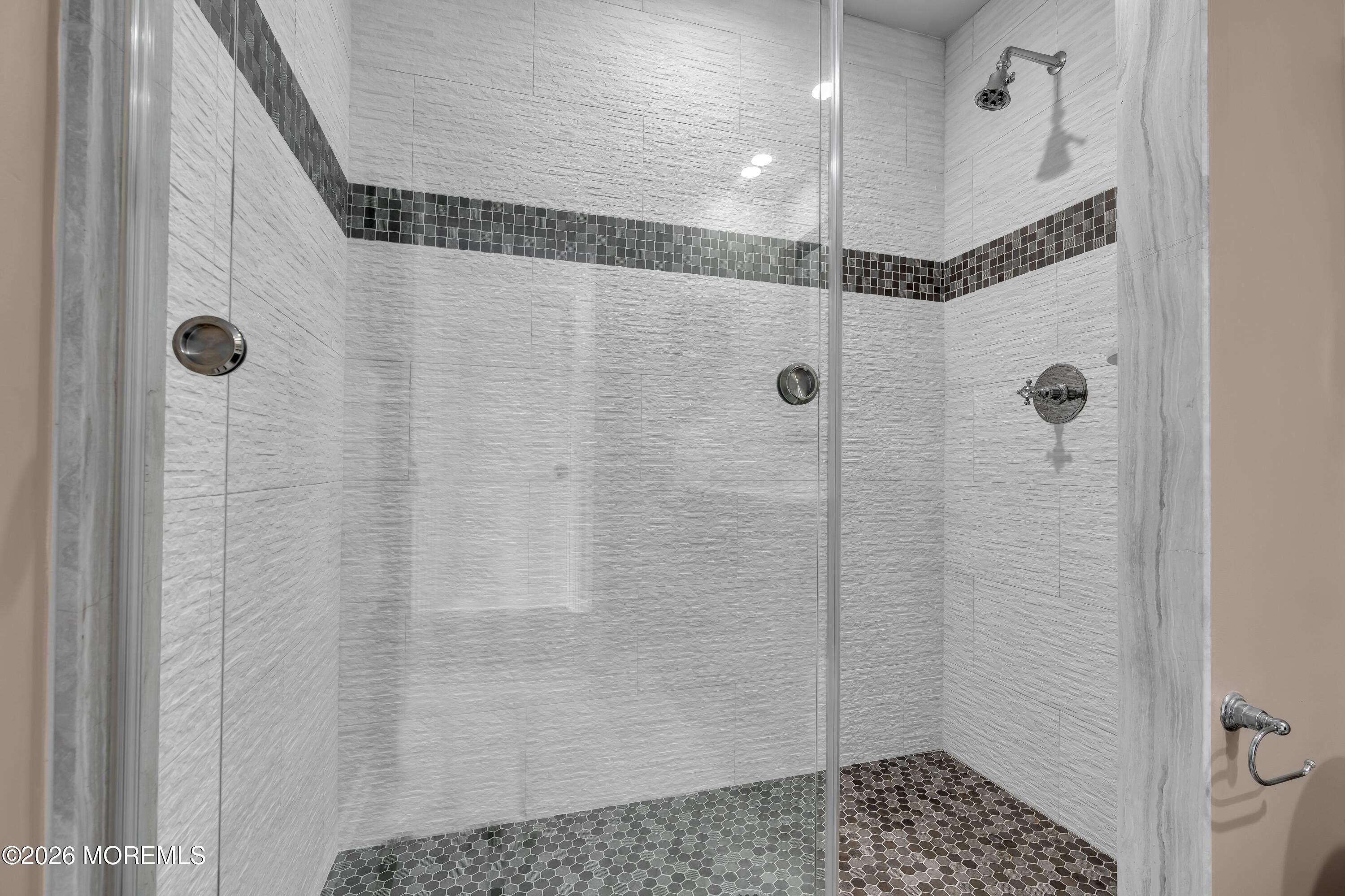 Brick, New Jersey, 08724, United States, 5 Bedrooms Bedrooms, ,3 BathroomsBathrooms,Residential,Active,2007172