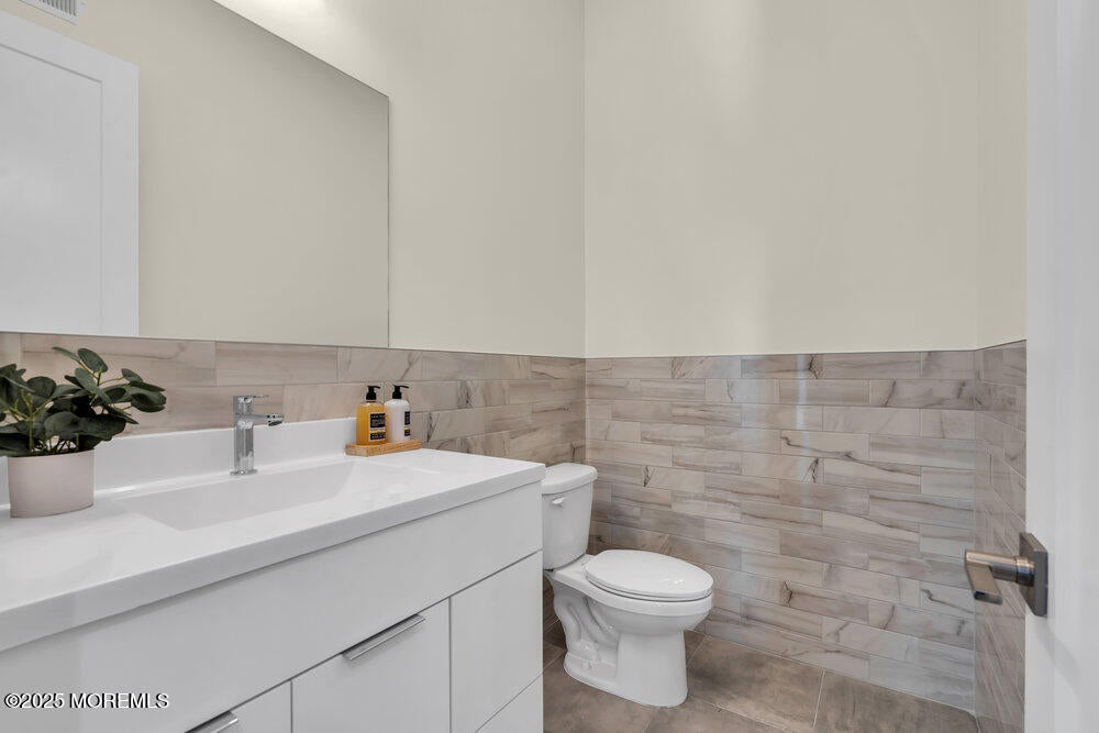 Jackson, New Jersey, 08527, United States, 6 Bedrooms Bedrooms, ,4 BathroomsBathrooms,Residential,Active,2007039