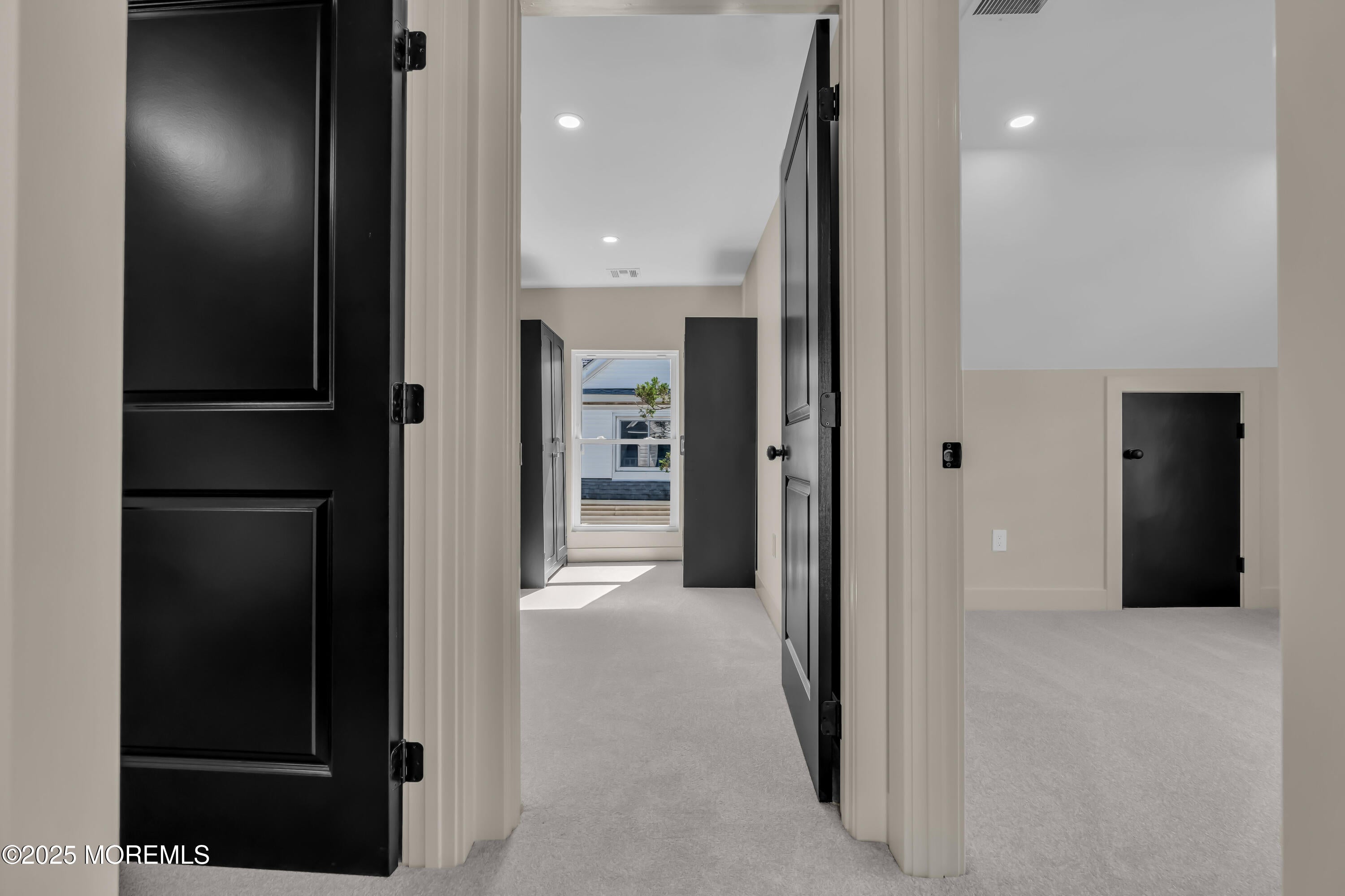 Asbury Park, New Jersey, 07712, United States, 6 Bedrooms Bedrooms, ,4 BathroomsBathrooms,Residential,Active,1929708