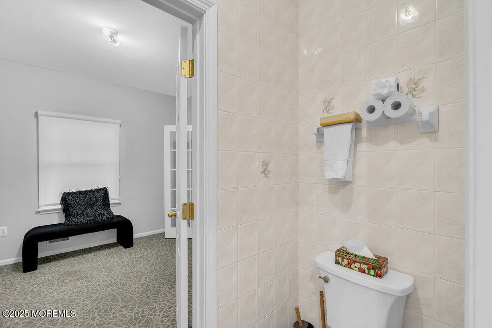 Lakewood, New Jersey, 08701, United States, 7 Bedrooms Bedrooms, ,3 BathroomsBathrooms,Residential,Active,1988790