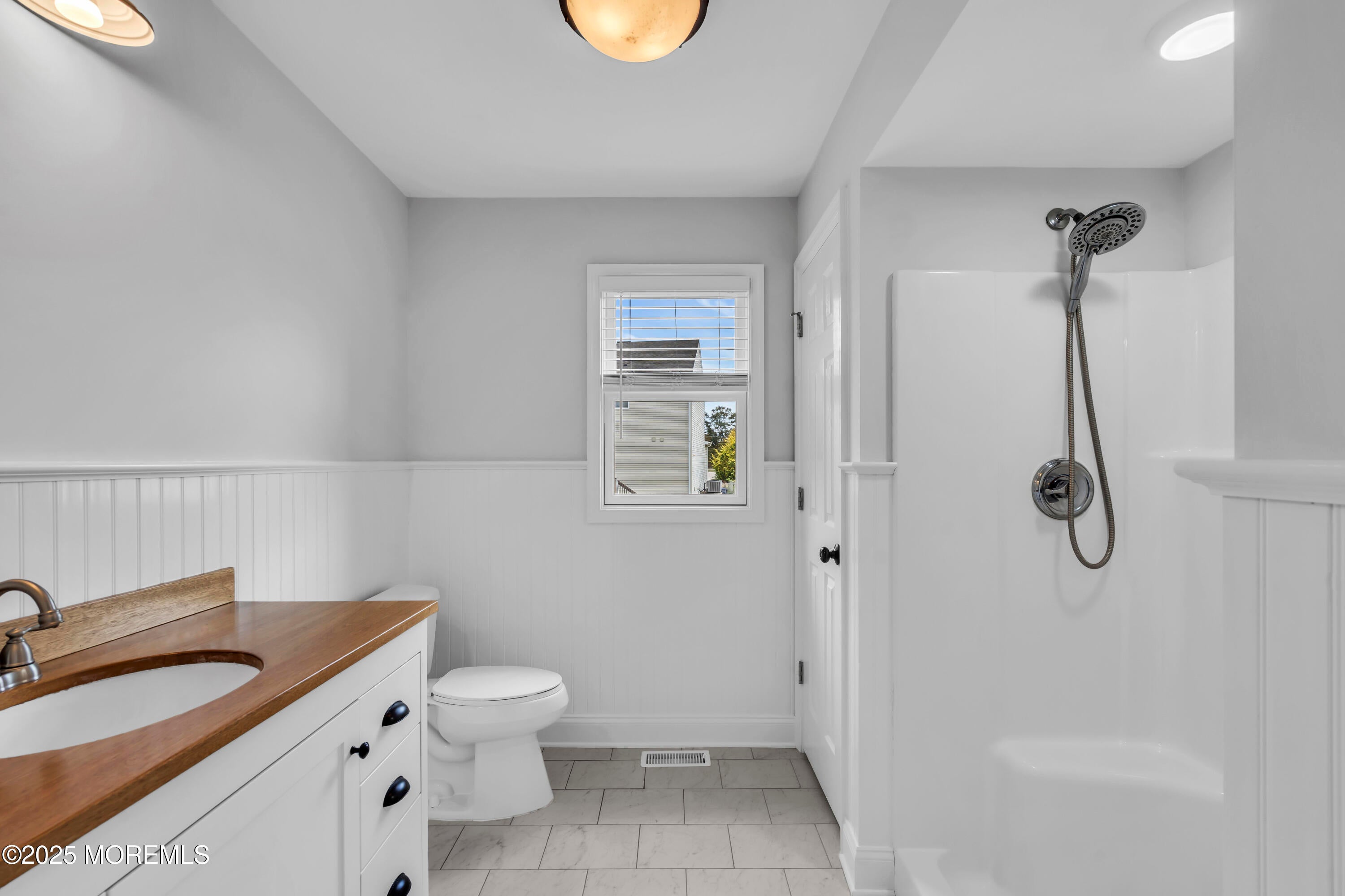 Point Pleasant Beach, New Jersey, 08742, United States, 3 Bedrooms Bedrooms, ,2 BathroomsBathrooms,Residential,Active,1969640