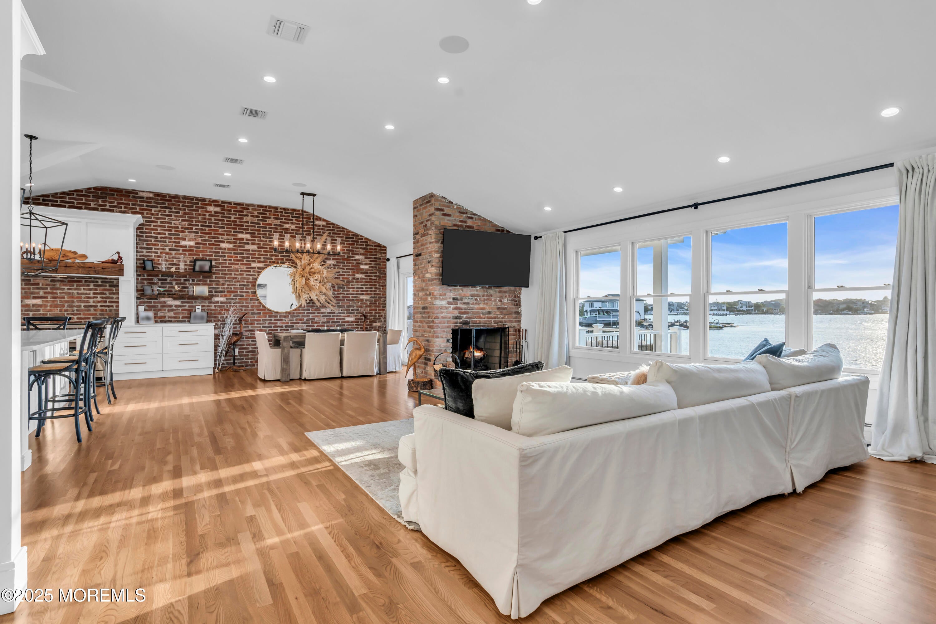 Toms River, New Jersey, 08753, United States, 5 Bedrooms Bedrooms, ,3 BathroomsBathrooms,Residential,Active,1952599