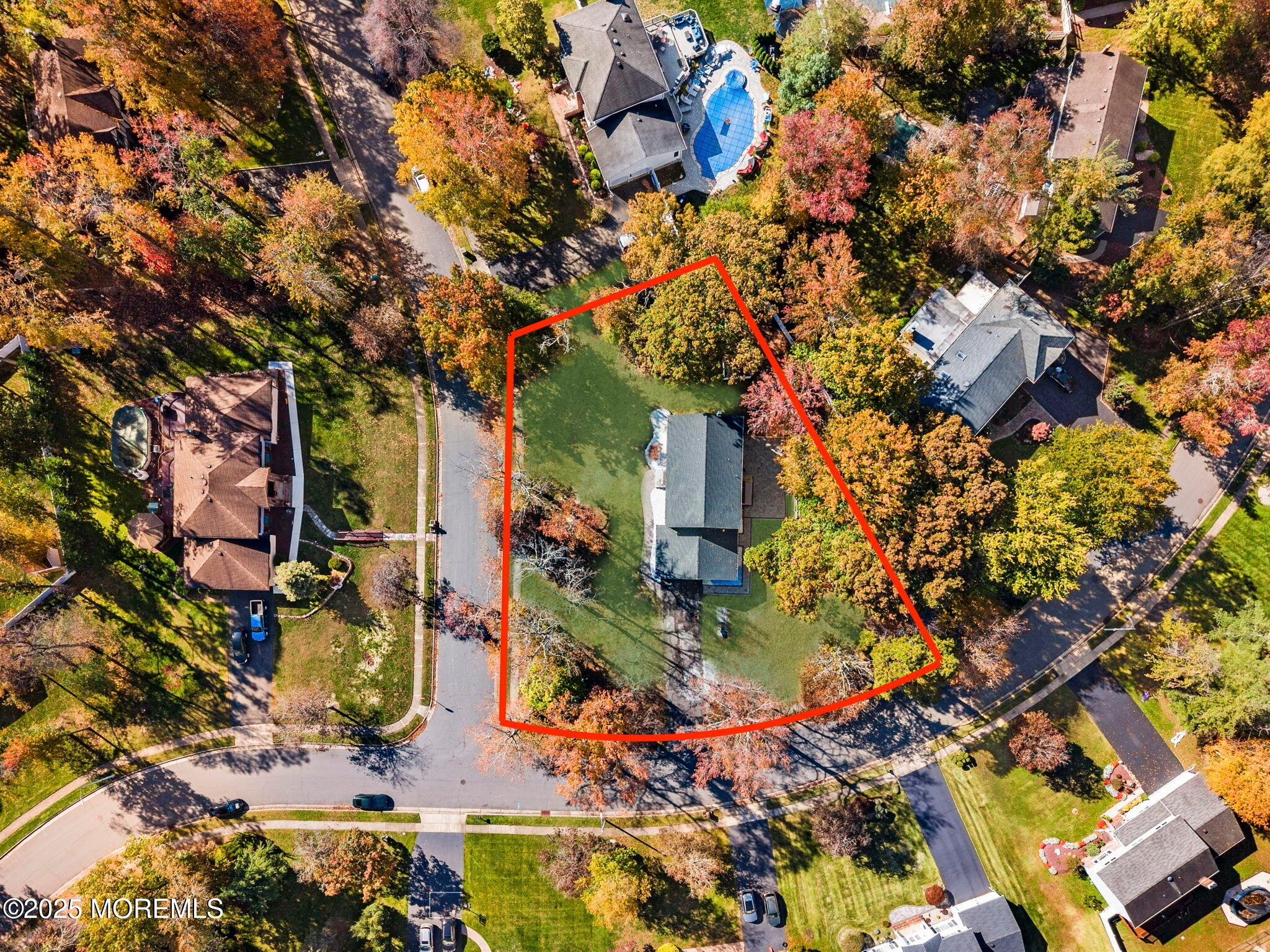 Manalapan, New Jersey, 07726, United States, 5 Bedrooms Bedrooms, ,4 BathroomsBathrooms,Residential,Active,1969663