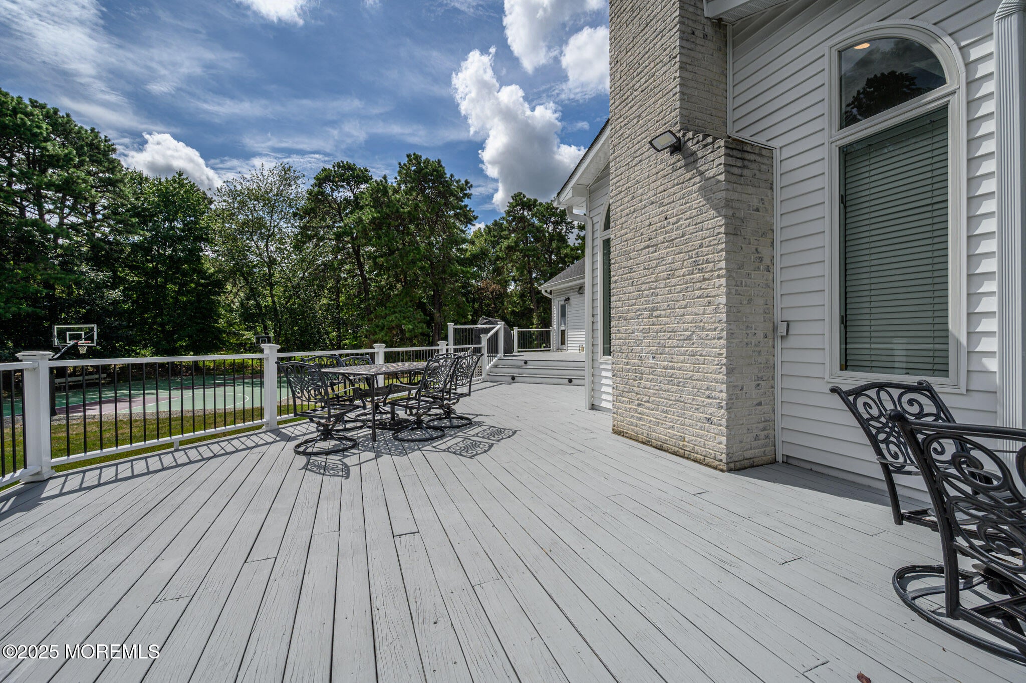 Manalapan, New Jersey, 07726, United States, 6 Bedrooms Bedrooms, ,4 BathroomsBathrooms,Residential,Active,1929411
