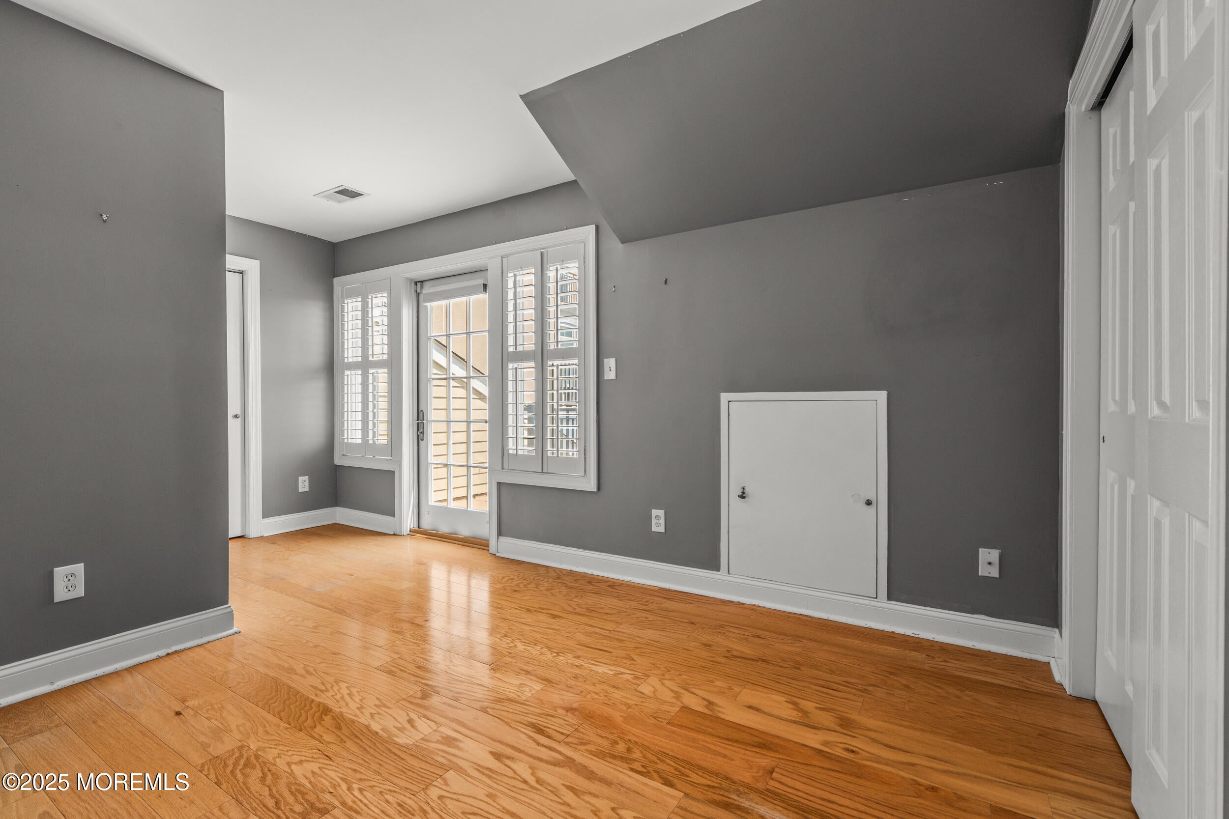 Asbury Park, New Jersey, 07712, United States, 3 Bedrooms Bedrooms, ,4 BathroomsBathrooms,Residential,Active,1909902