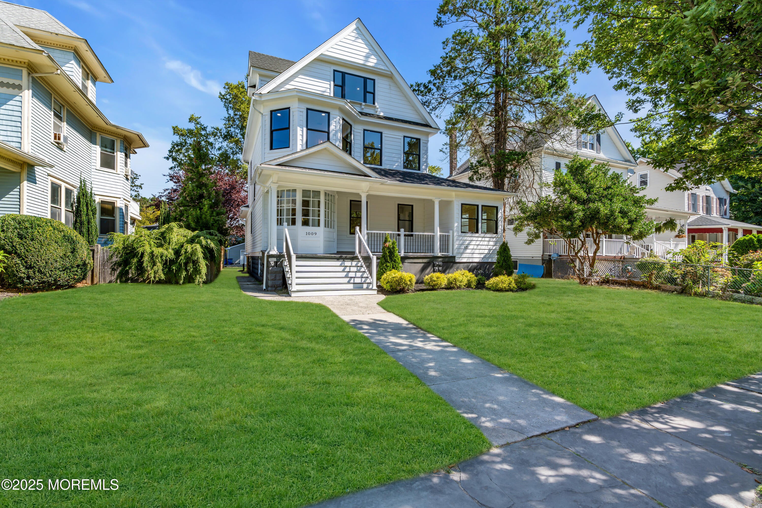Asbury Park, New Jersey, 07712, United States, 6 Bedrooms Bedrooms, ,4 BathroomsBathrooms,Residential,Active,1929708