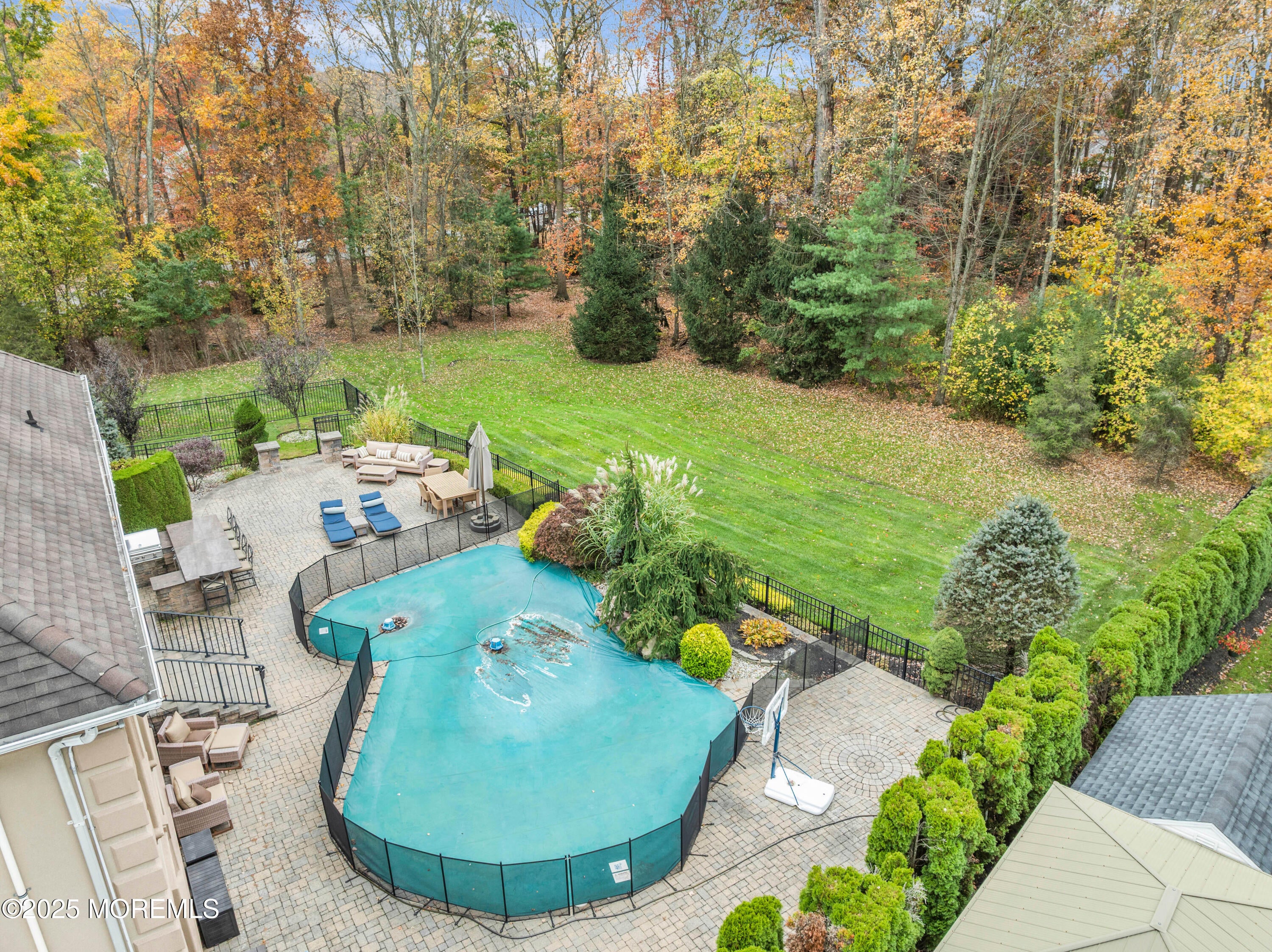 Old Bridge, New Jersey, 08857, United States, 5 Bedrooms Bedrooms, ,4 BathroomsBathrooms,Residential,Pending,1992258