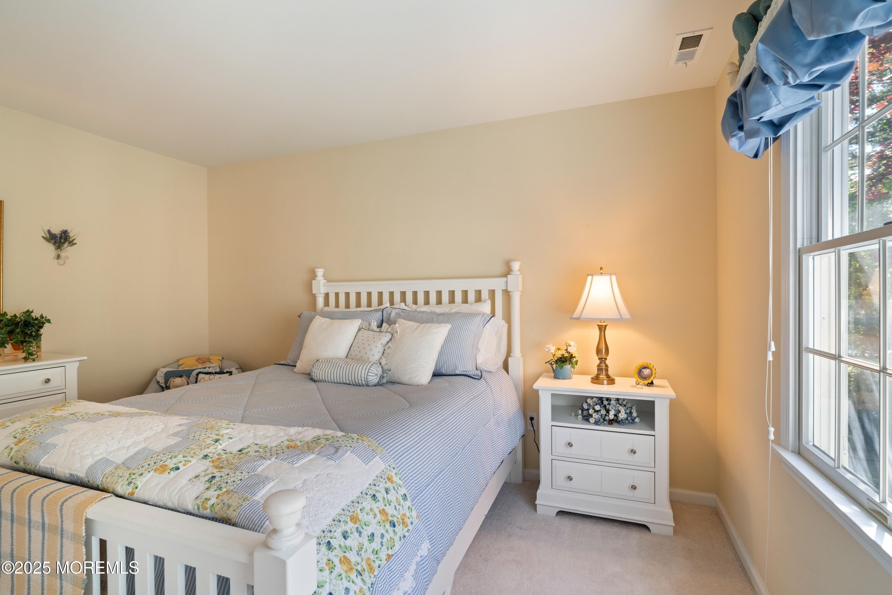 Manahawkin, New Jersey, 08050, United States, ,3 BathroomsBathrooms,Residential,Pending,1824002