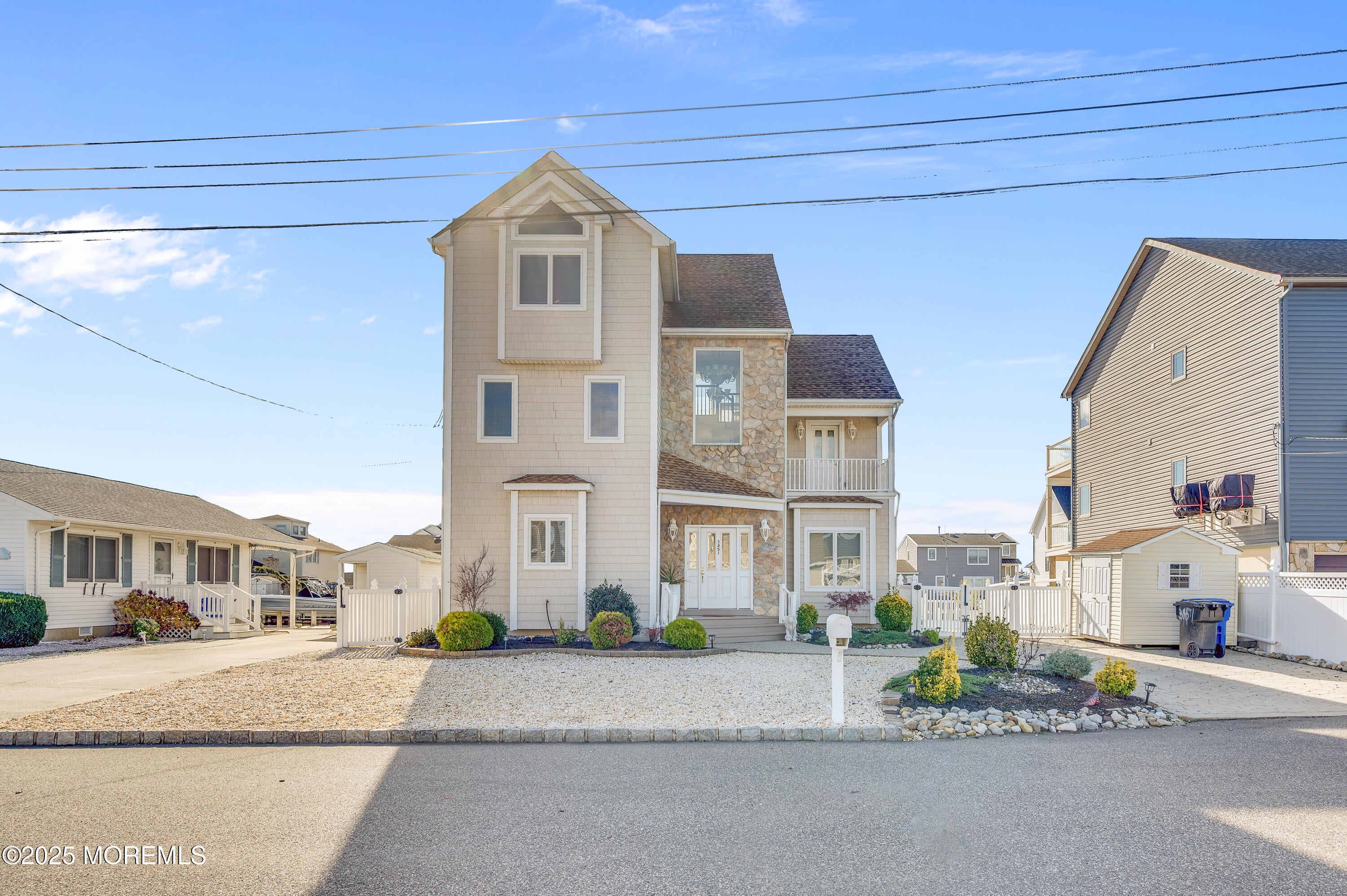 Toms River, New Jersey, 08753, United States, 5 Bedrooms Bedrooms, ,3 BathroomsBathrooms,Residential,Active,1995250