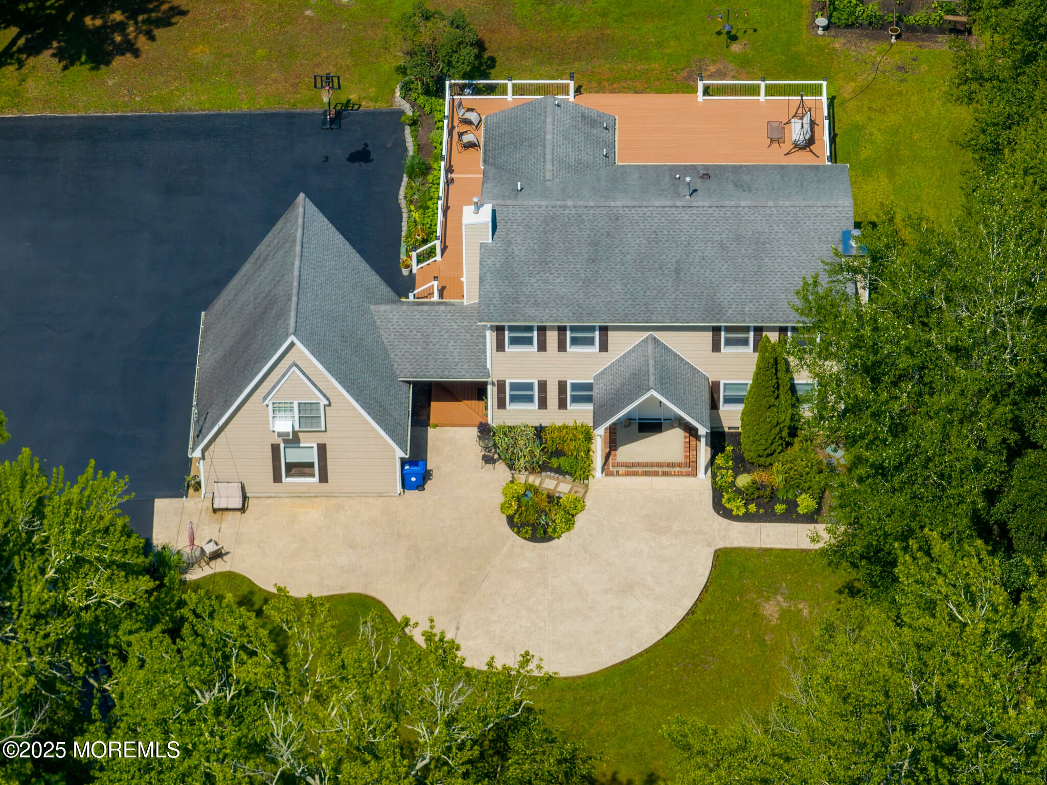 Manahawkin, New Jersey, 08050, United States, 4 Bedrooms Bedrooms, ,4 BathroomsBathrooms,Residential,Active,1879978