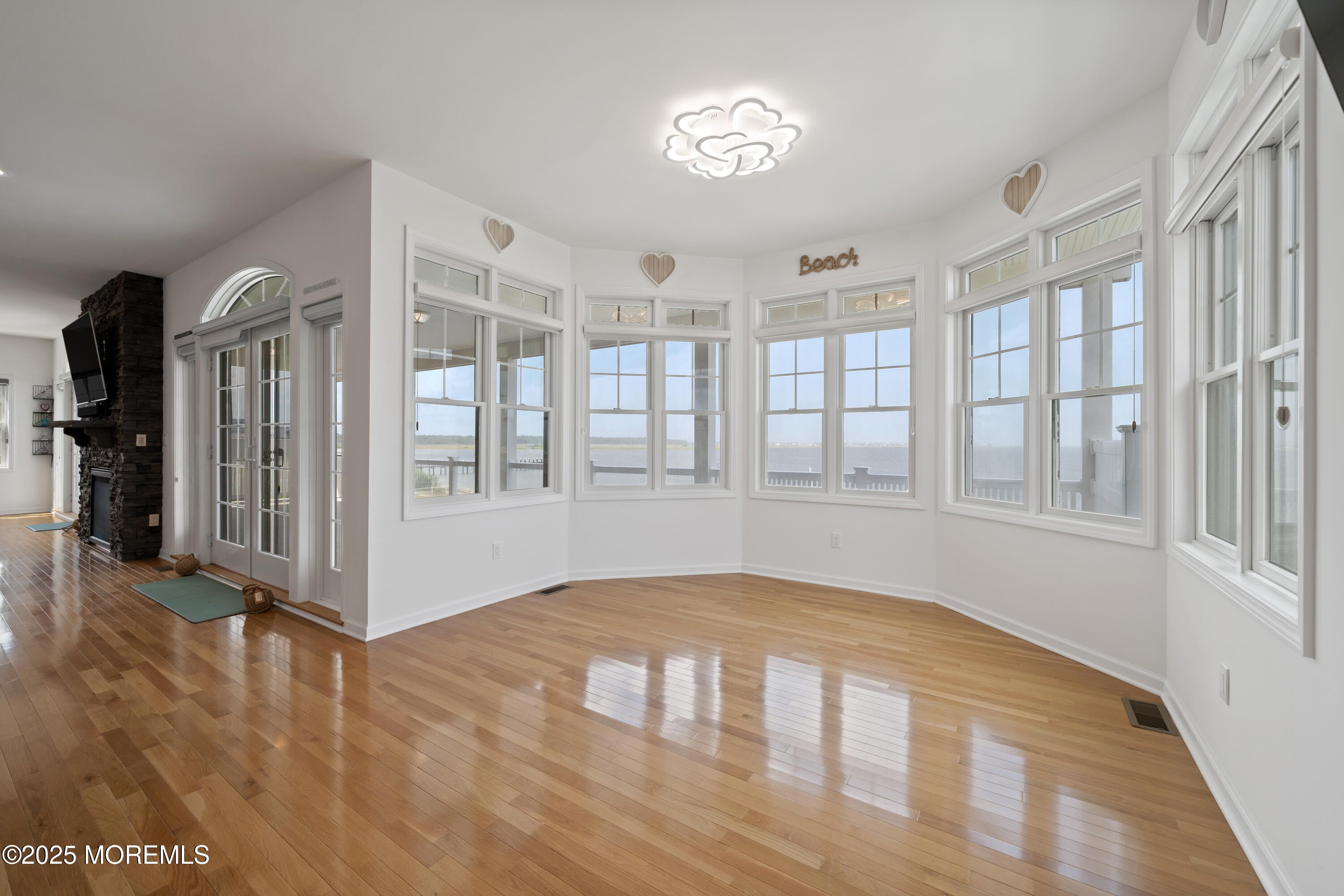 Forked River, New Jersey, 08731, United States, 4 Bedrooms Bedrooms, ,3 BathroomsBathrooms,Residential,Active,1884996