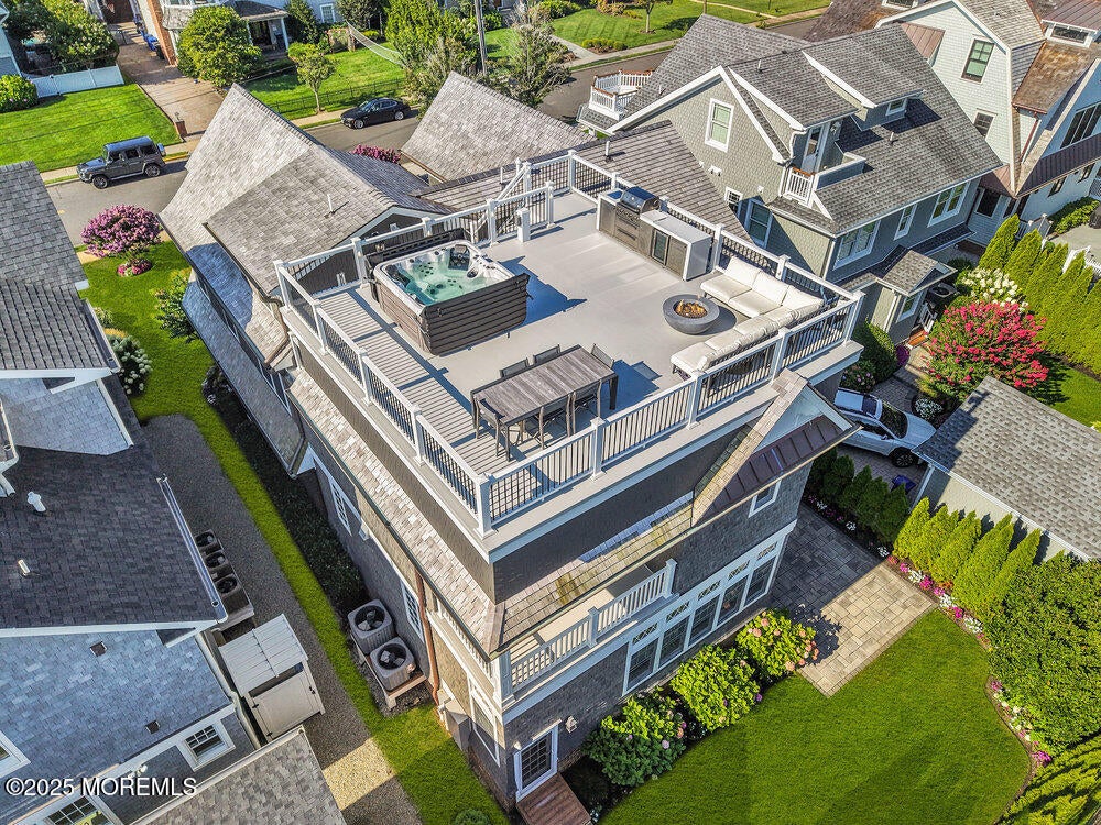 Sea Girt, New Jersey, 08750, United States, 5 Bedrooms Bedrooms, ,6 BathroomsBathrooms,Residential,Active,1914780