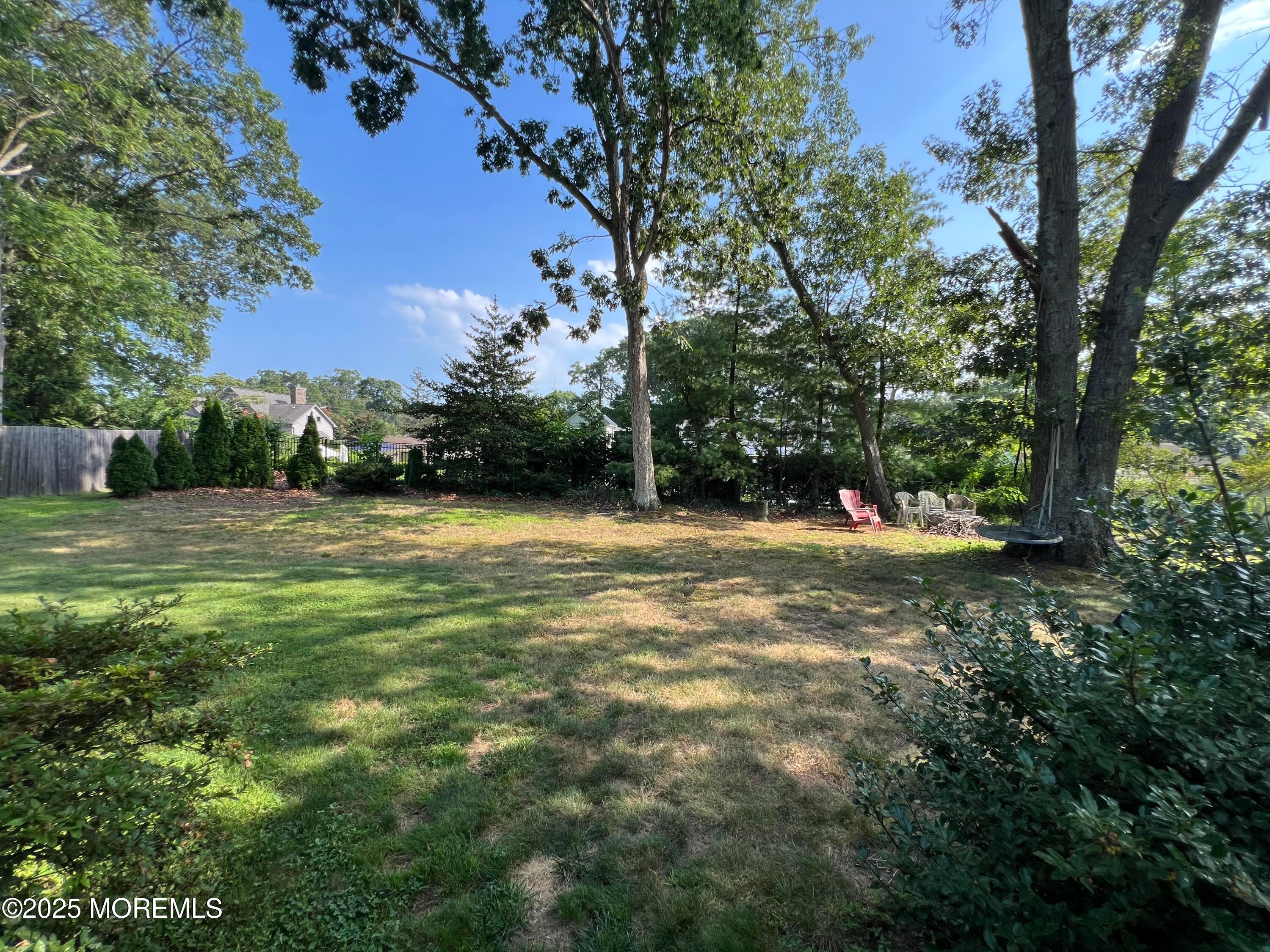 Oakhurst, New Jersey, 07755, United States, 4 Bedrooms Bedrooms, ,2 BathroomsBathrooms,Residential,Active,1905065