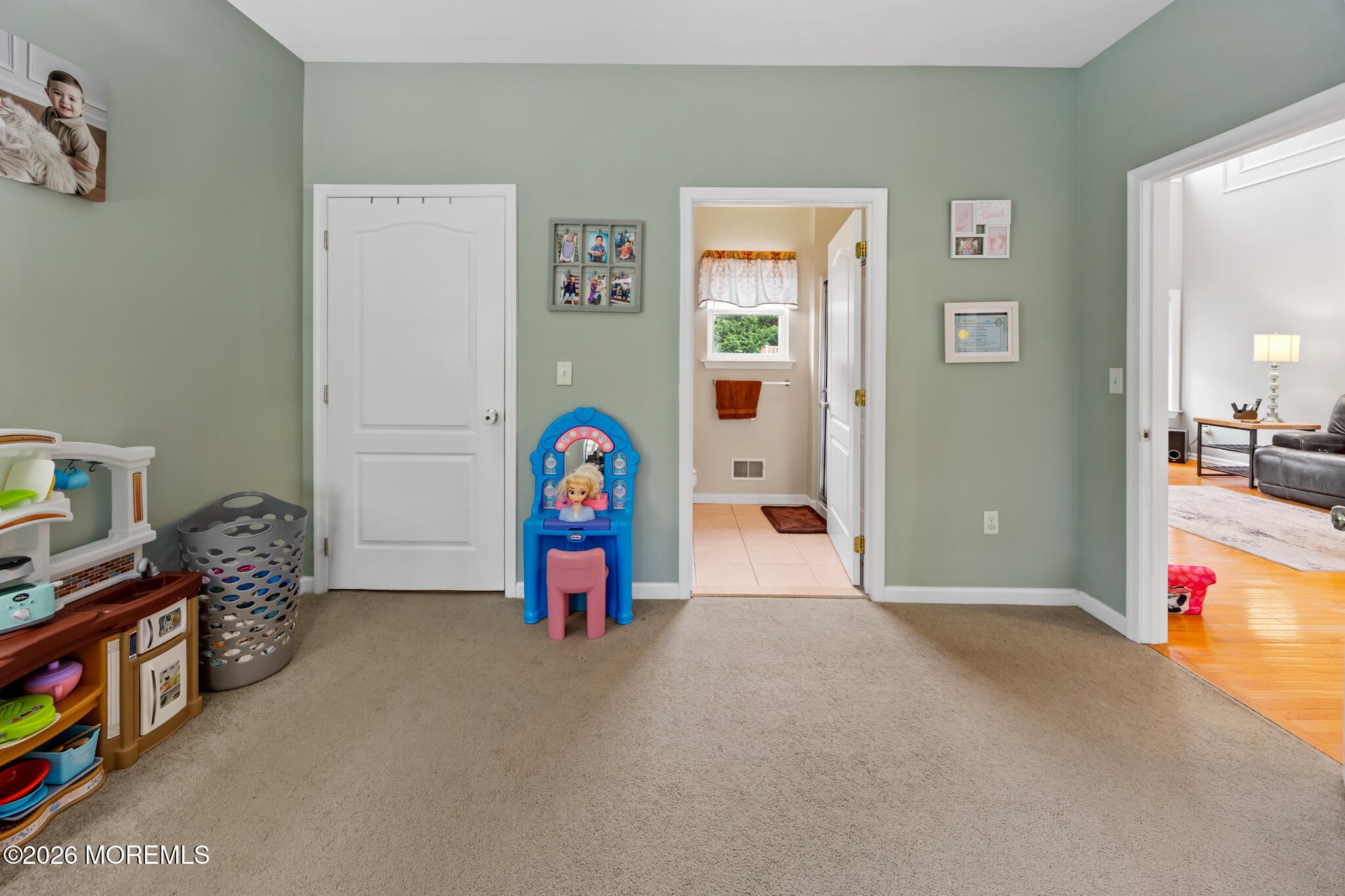 Manchester, New Jersey, 08759, United States, 5 Bedrooms Bedrooms, ,4 BathroomsBathrooms,Residential,Active,2009421