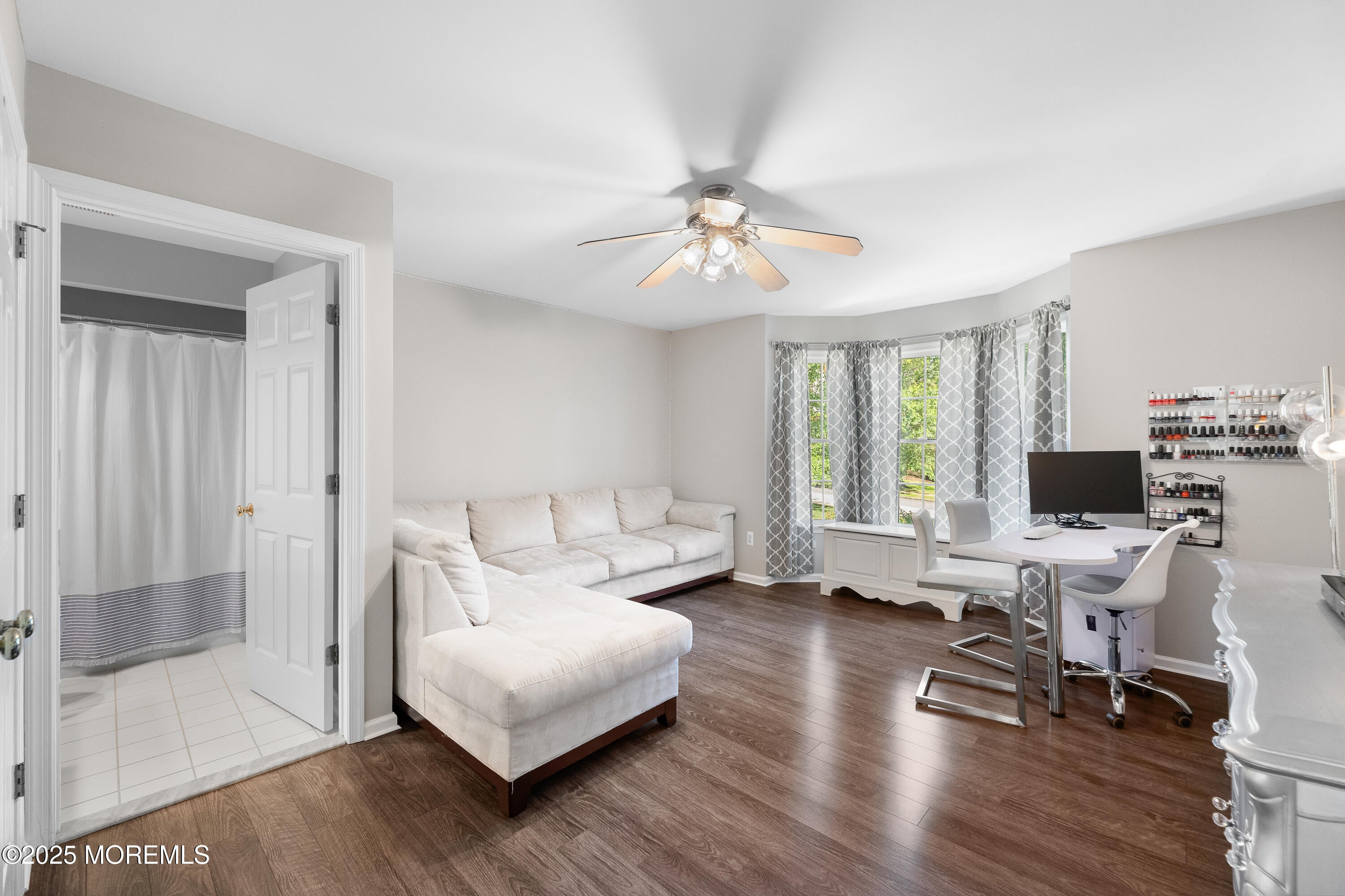 Millstone, New Jersey, 08510, United States, 5 Bedrooms Bedrooms, ,6 BathroomsBathrooms,Residential,Active,1954020