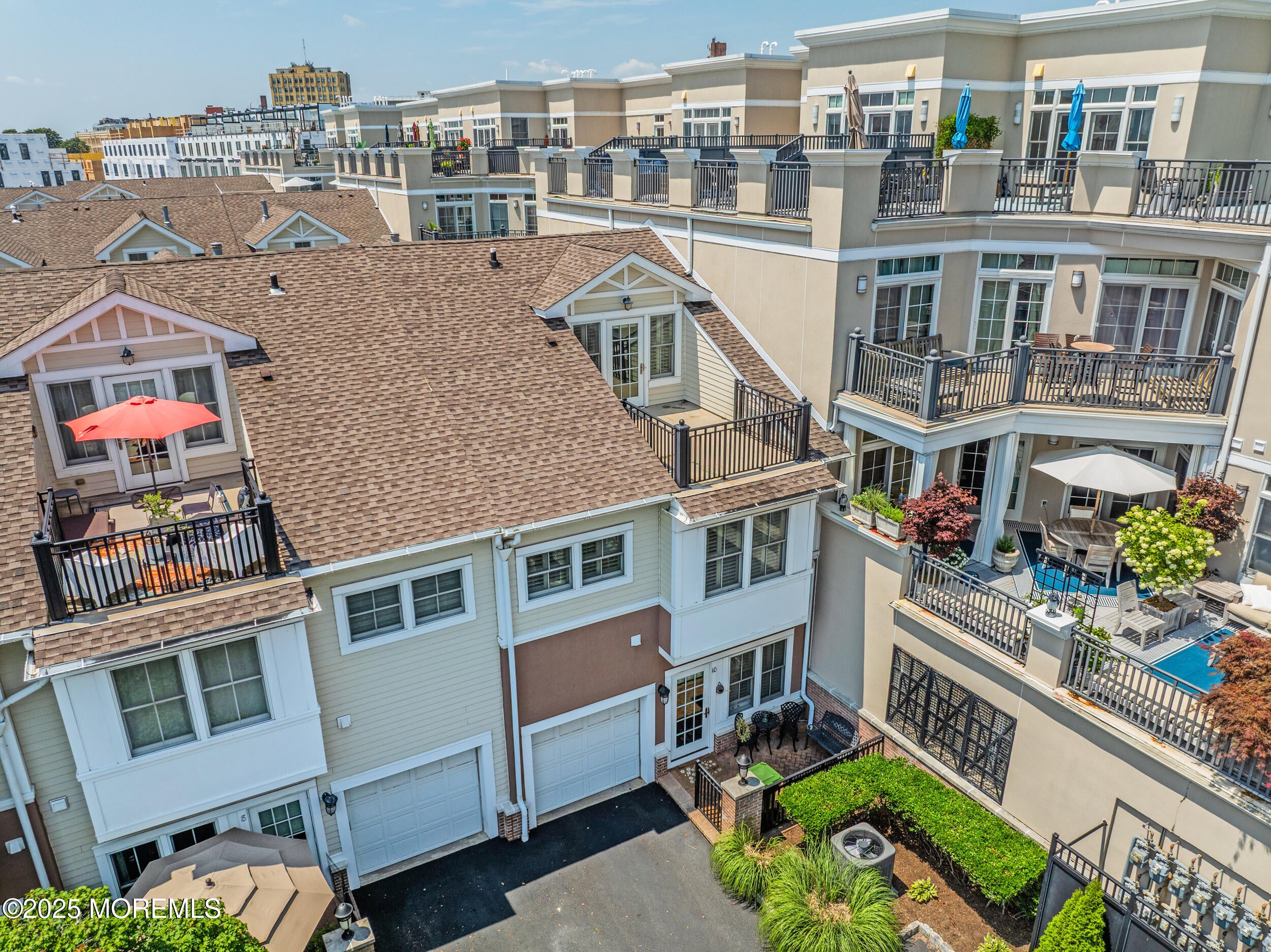 Asbury Park, New Jersey, 07712, United States, 3 Bedrooms Bedrooms, ,4 BathroomsBathrooms,Residential,Active,1909902