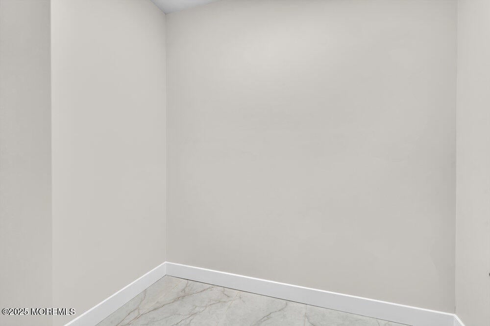 Lakewood, New Jersey, 08701, United States, 5 Bedrooms Bedrooms, ,4 BathroomsBathrooms,Residential,Active,1973269