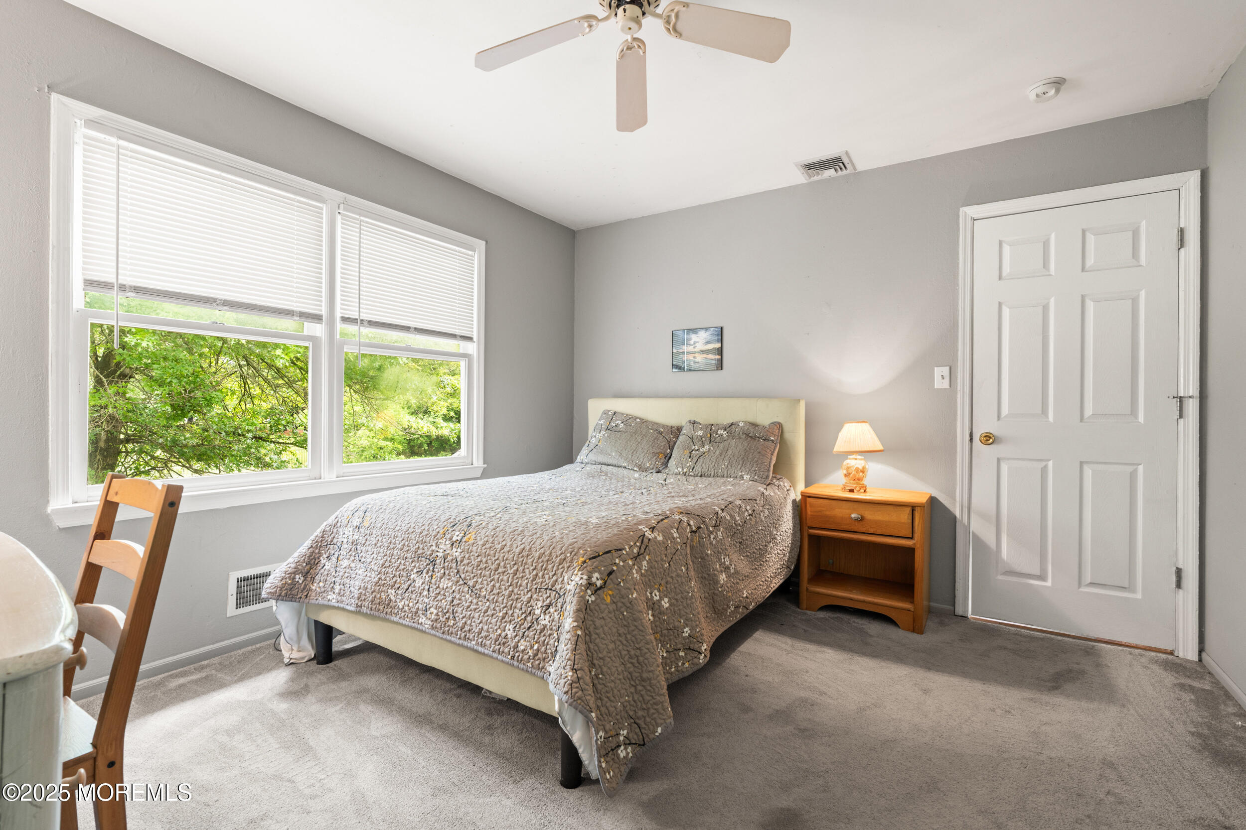 Allenwood, New Jersey, 08720, United States, 5 Bedrooms Bedrooms, ,3 BathroomsBathrooms,Residential,Active,1849537