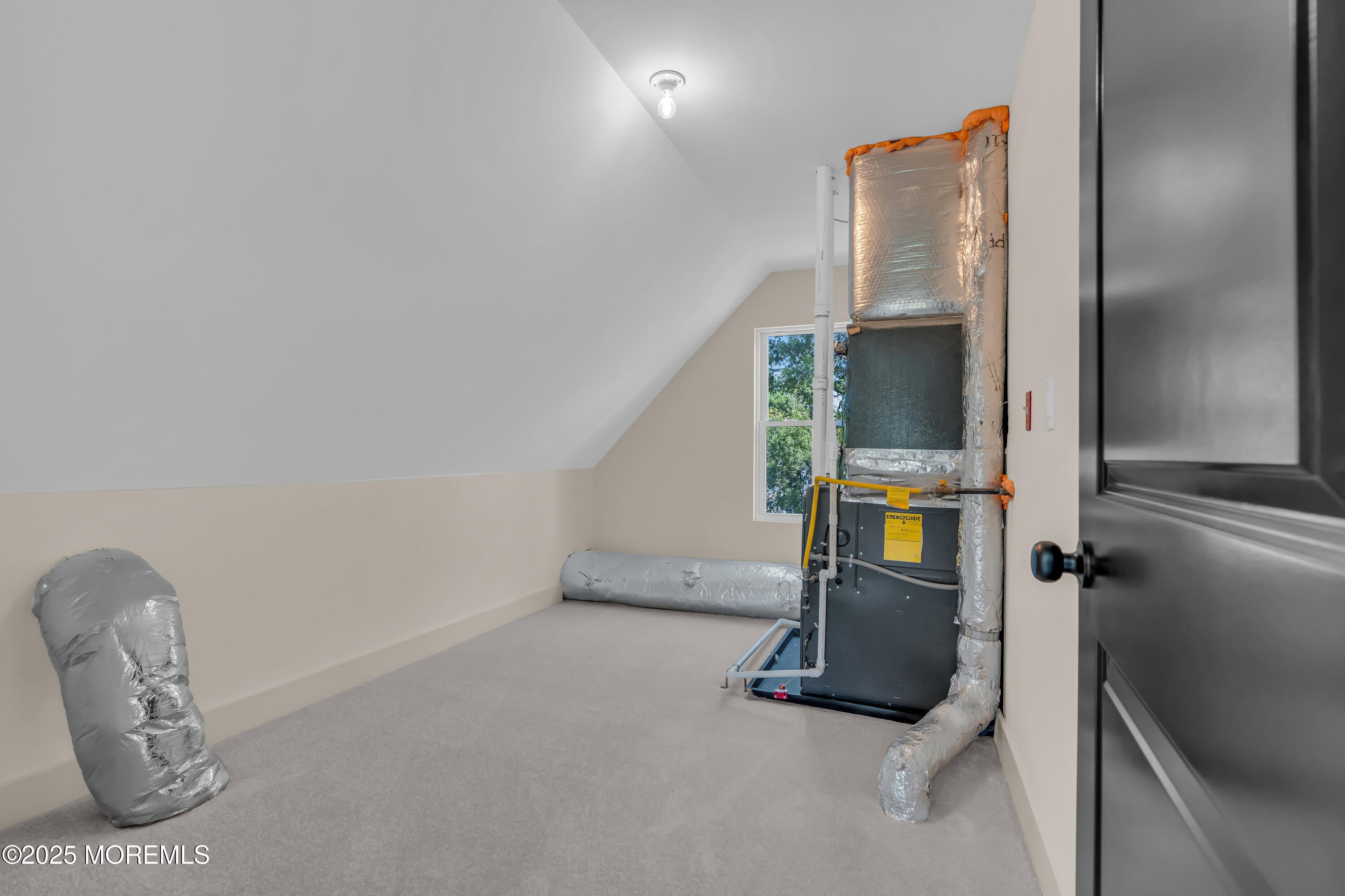 Asbury Park, New Jersey, 07712, United States, 6 Bedrooms Bedrooms, ,4 BathroomsBathrooms,Residential,Active,1929708