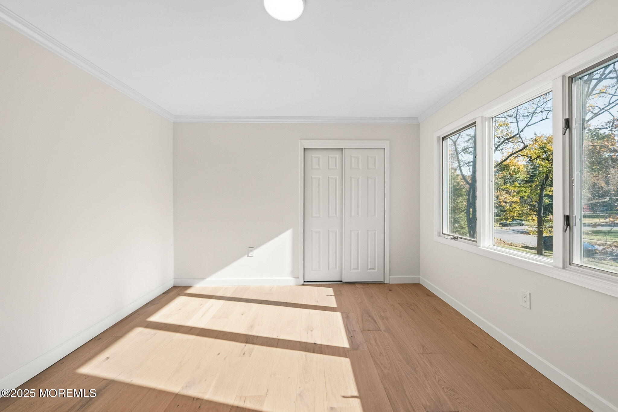 Manalapan, New Jersey, 07726, United States, 5 Bedrooms Bedrooms, ,4 BathroomsBathrooms,Residential,Active,1969663