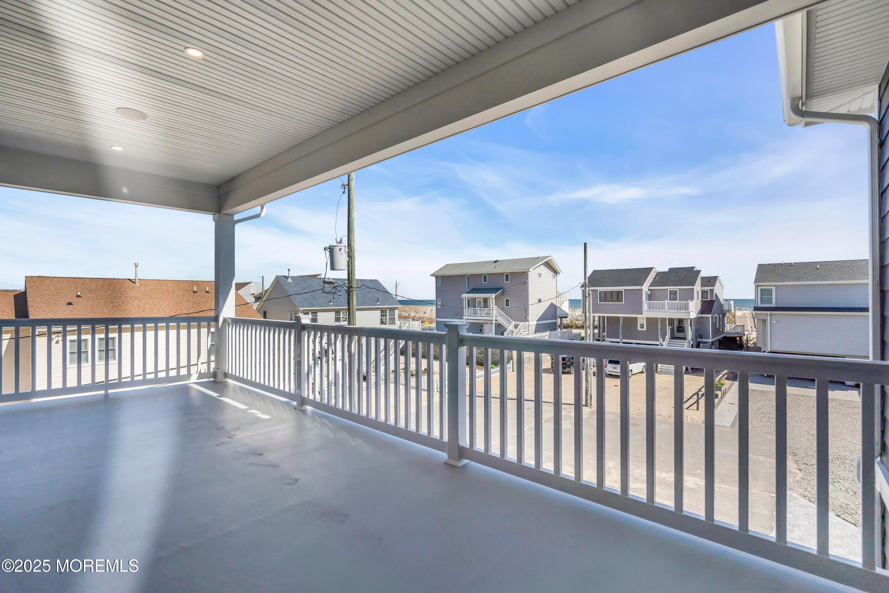 Ortley Beach, New Jersey, 08751, United States, 4 Bedrooms Bedrooms, ,4 BathroomsBathrooms,Residential,Pending,1969668