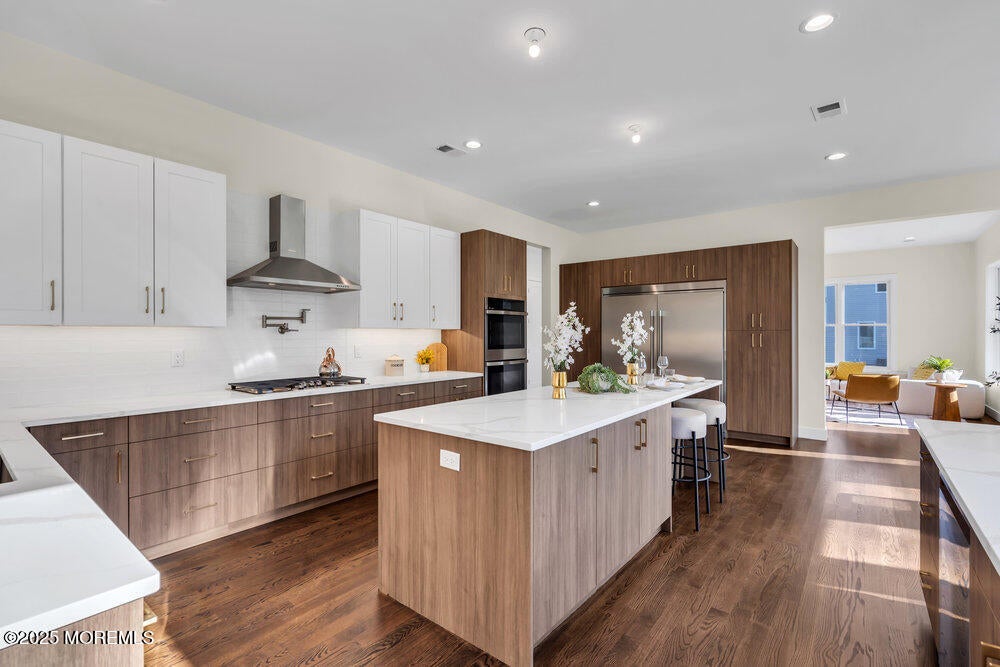 Jackson, New Jersey, 08527, United States, 6 Bedrooms Bedrooms, ,4 BathroomsBathrooms,Residential,Active,2007039