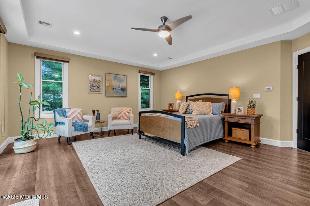 Eatontown, New Jersey, 07724, United States, 5 Bedrooms Bedrooms, ,3 BathroomsBathrooms,Residential,Active,1922289