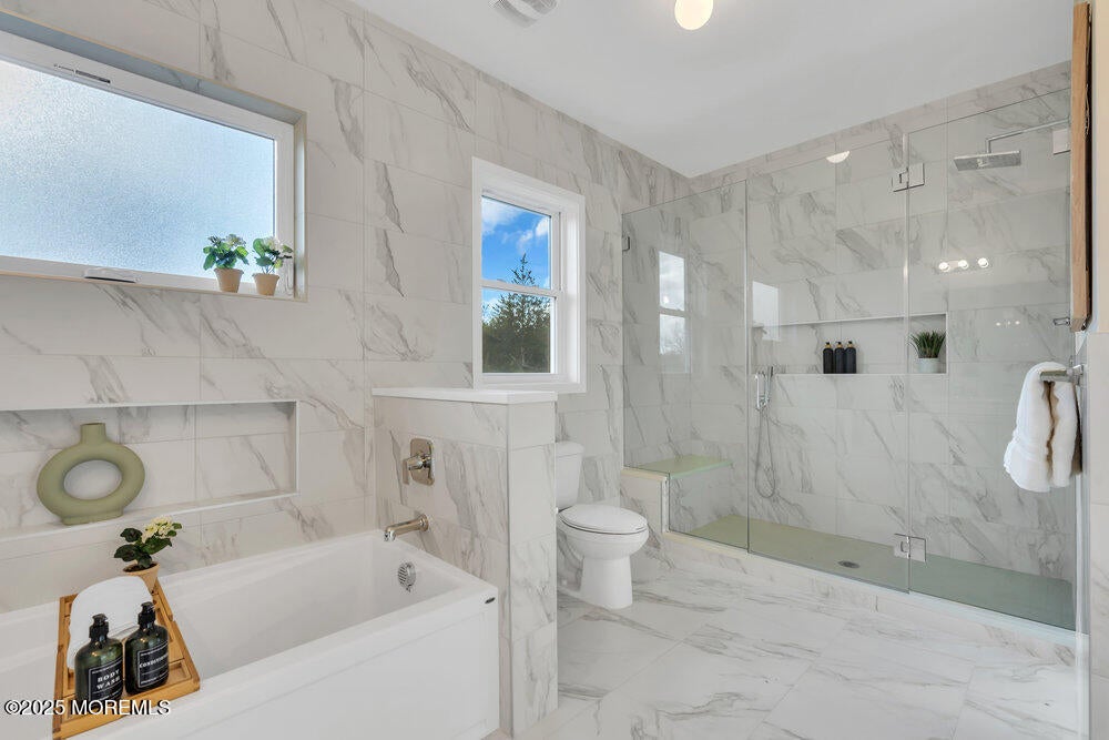 Jackson, New Jersey, 08527, United States, 6 Bedrooms Bedrooms, ,4 BathroomsBathrooms,Residential,Active,2007039