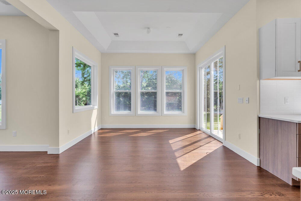 Jackson, New Jersey, 08527, United States, 6 Bedrooms Bedrooms, ,4 BathroomsBathrooms,Residential,Active,1973337