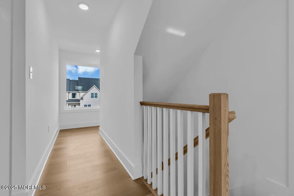 Toms River, New Jersey, 08755, United States, 5 Bedrooms Bedrooms, ,5 BathroomsBathrooms,Residential,Active,1997624