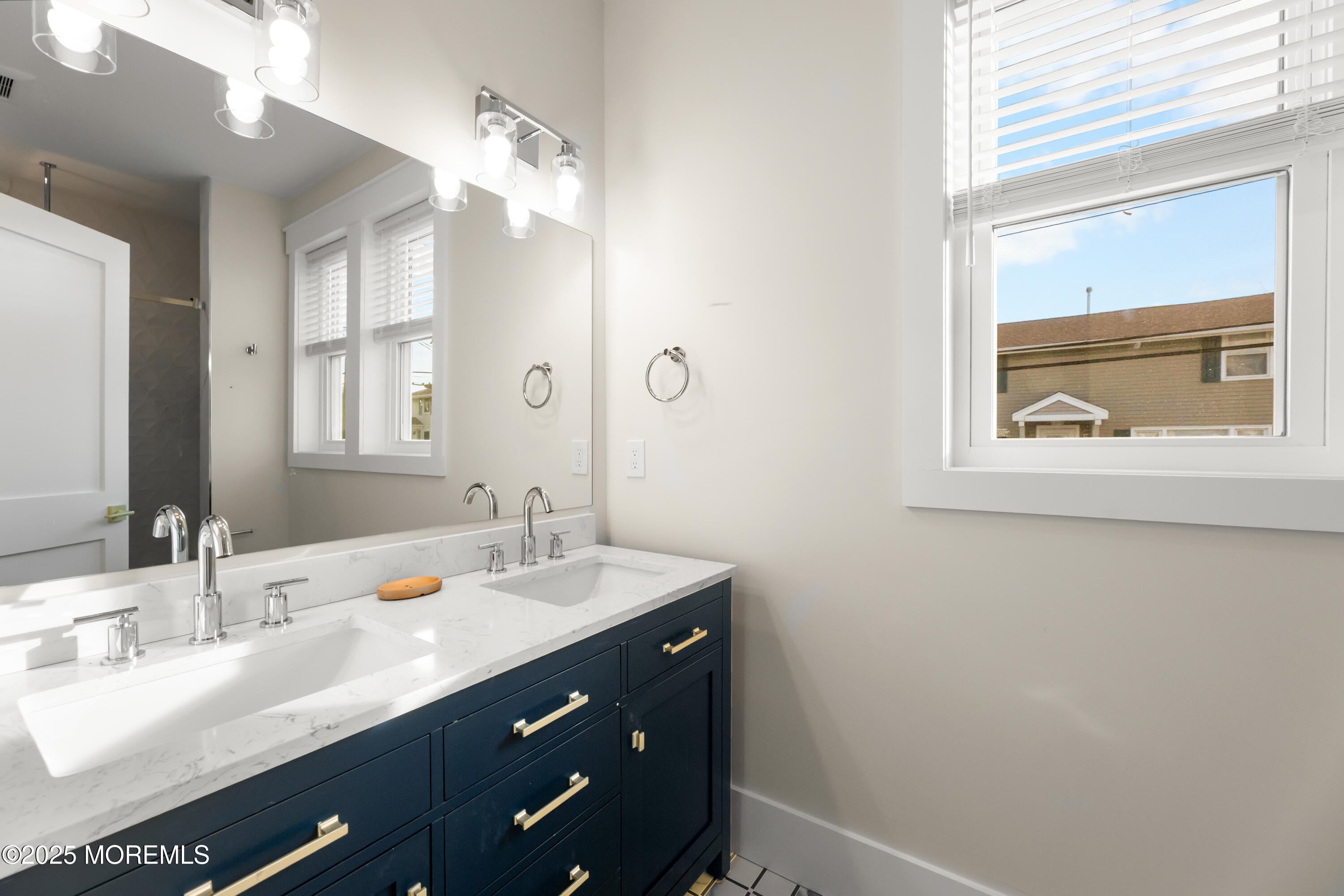 Beach Haven, New Jersey, 08008, United States, 6 Bedrooms Bedrooms, ,6 BathroomsBathrooms,Residential,Active,1969766