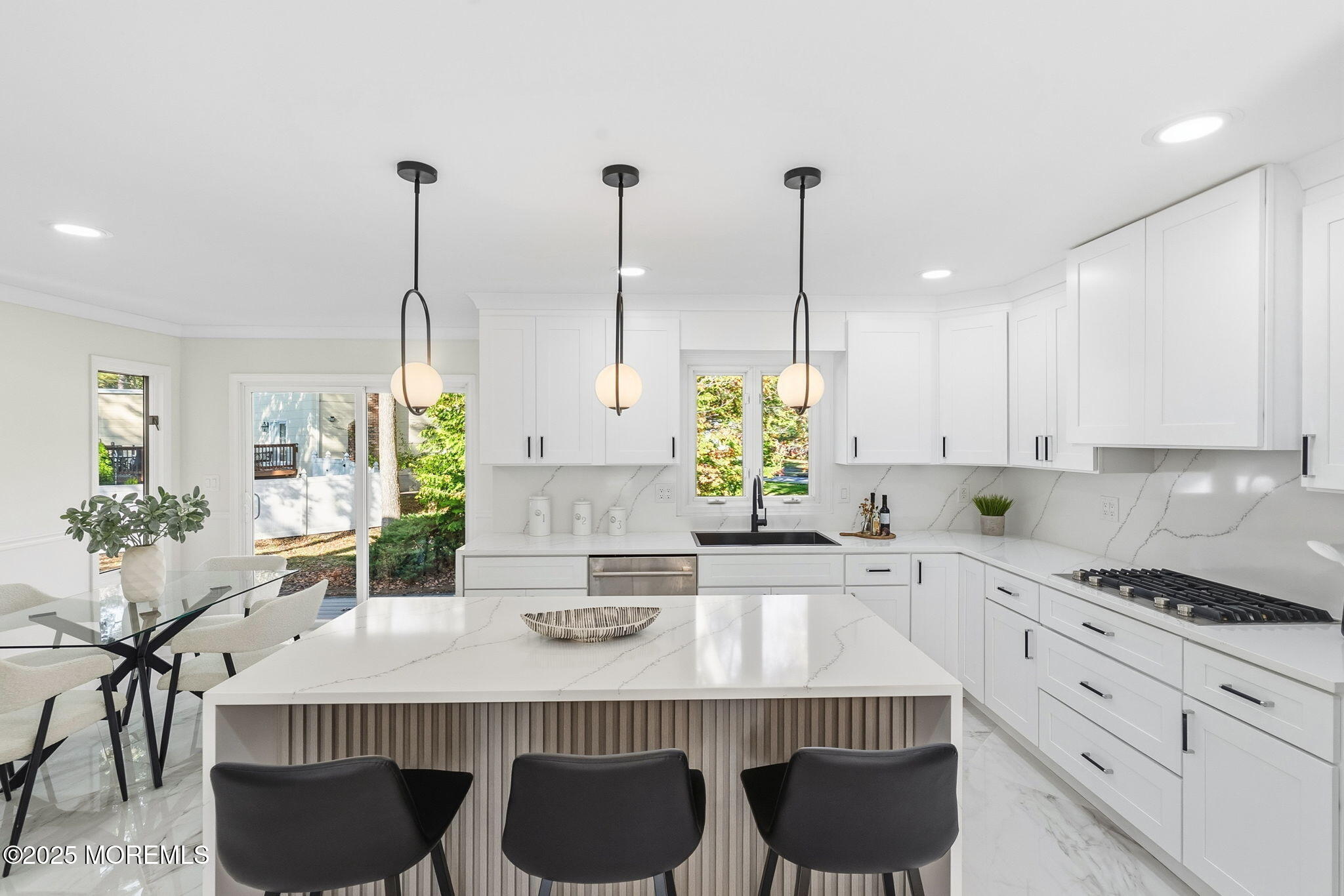 Manalapan, New Jersey, 07726, United States, 5 Bedrooms Bedrooms, ,4 BathroomsBathrooms,Residential,Active,1969663