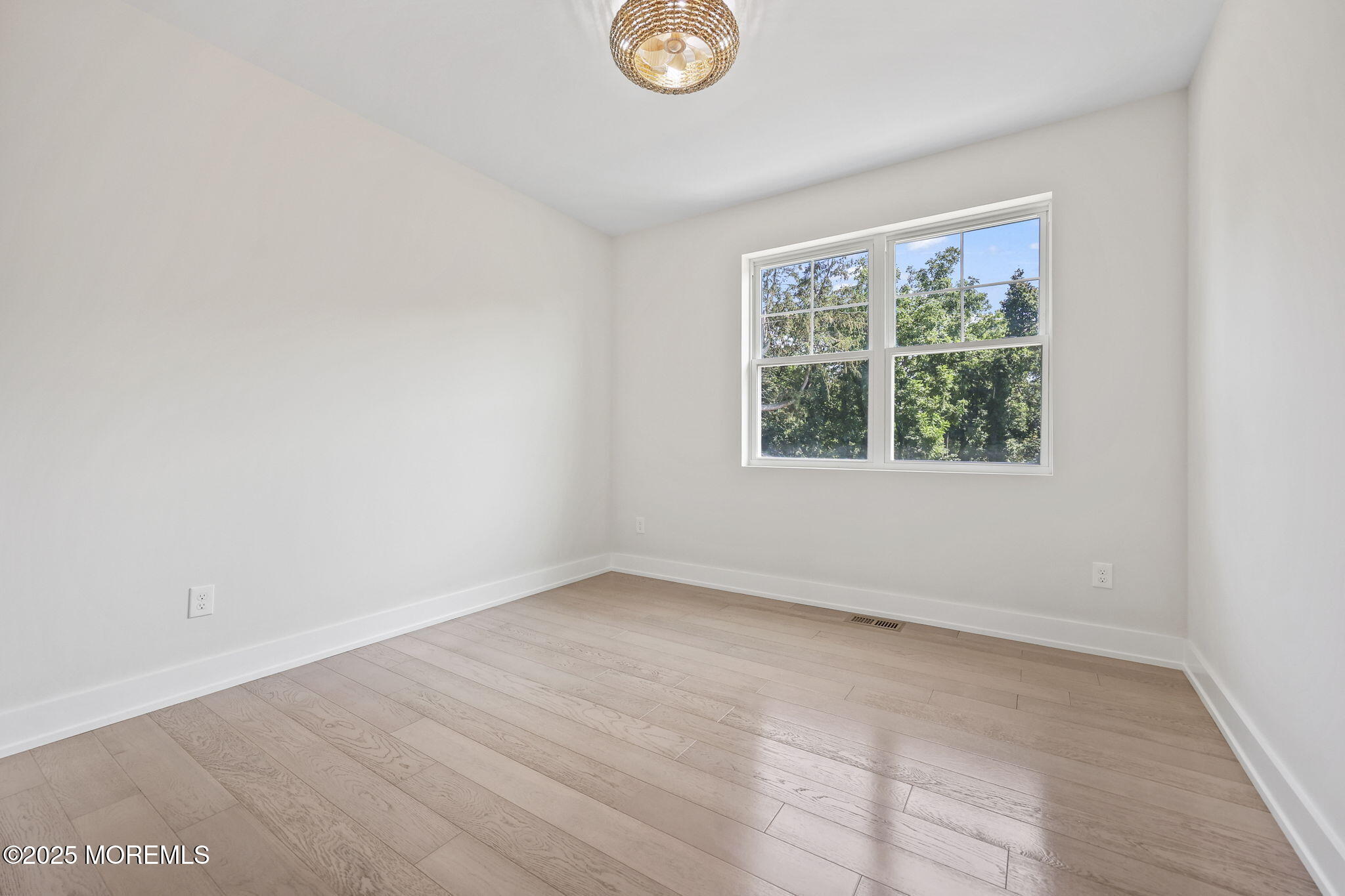 Long Branch, New Jersey, 07740, United States, 4 Bedrooms Bedrooms, ,4 BathroomsBathrooms,Residential,Active,1929687