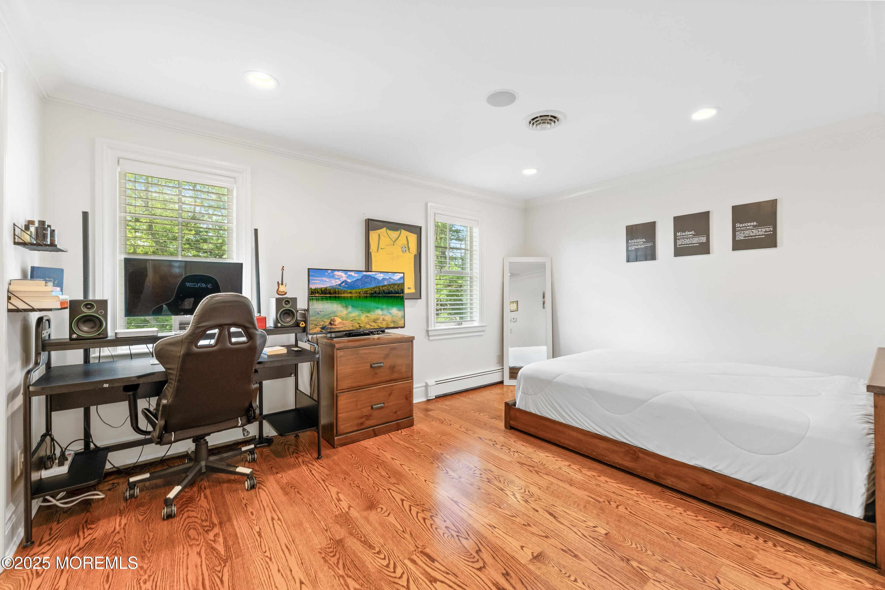 Millstone, New Jersey, 08535, United States, 5 Bedrooms Bedrooms, ,5 BathroomsBathrooms,Residential,Active,1900405