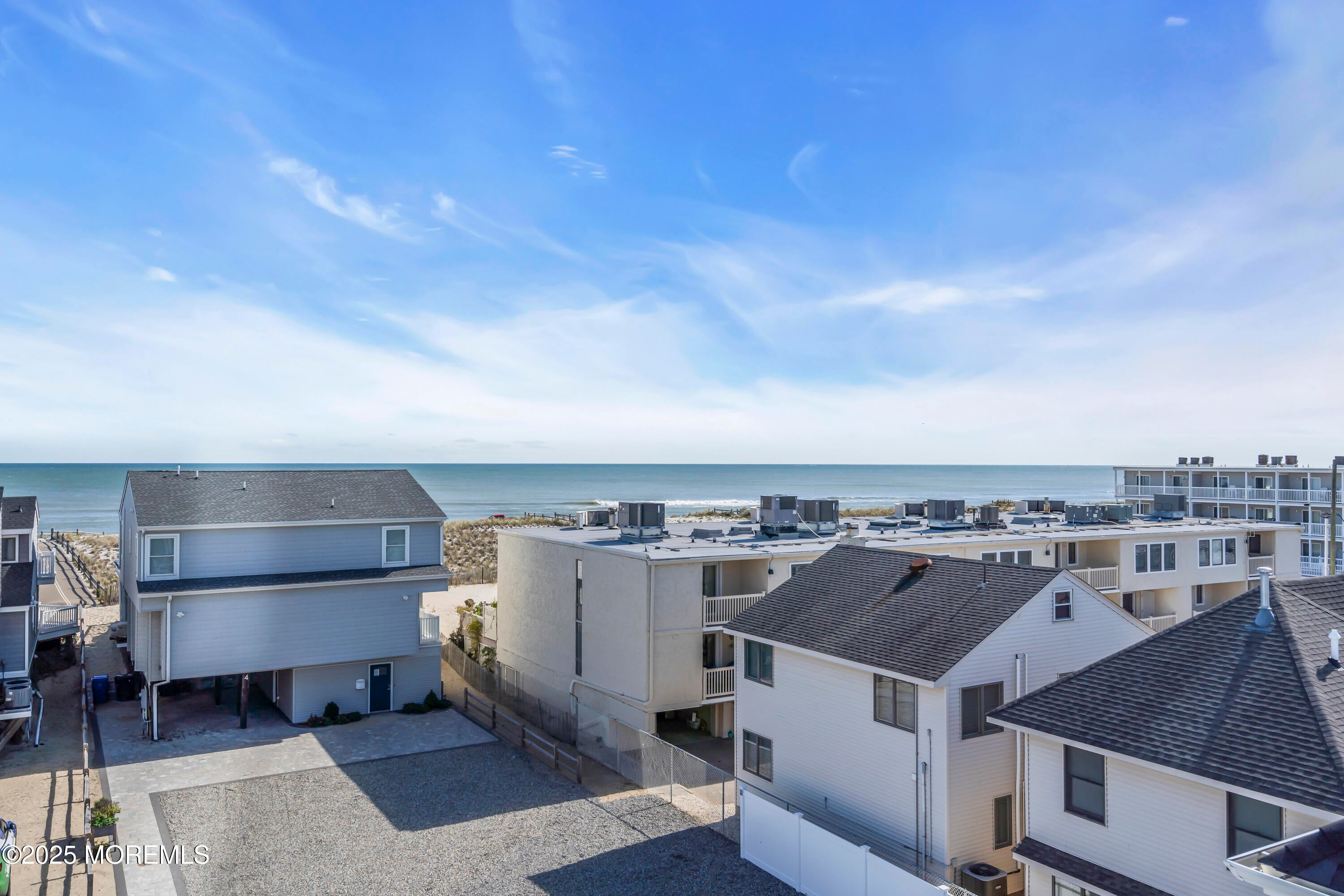 Ortley Beach, New Jersey, 08751, United States, 4 Bedrooms Bedrooms, ,4 BathroomsBathrooms,Residential,Pending,1969668