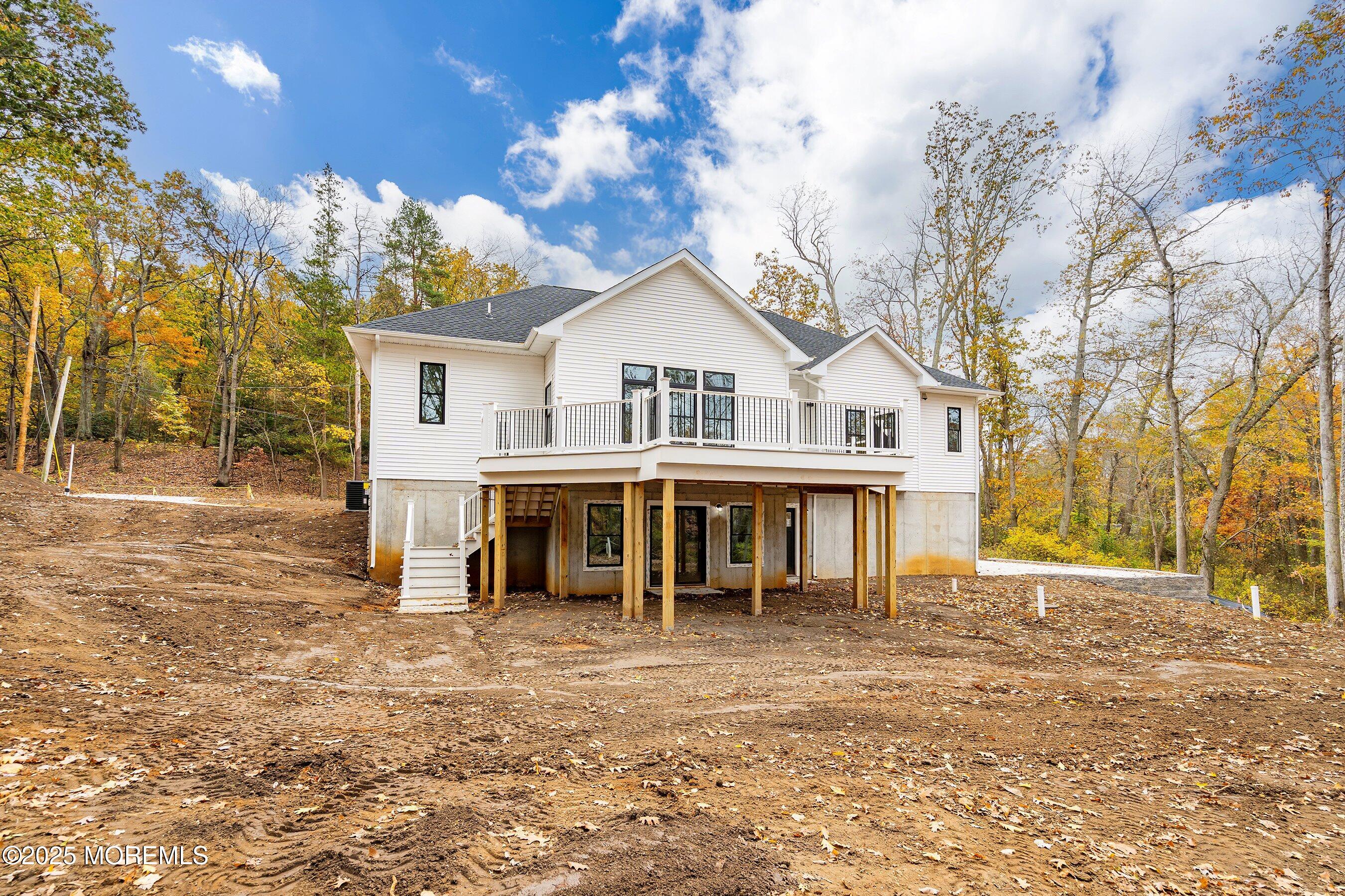 Manalapan, New Jersey, 07726, United States, 3 Bedrooms Bedrooms, ,2 BathroomsBathrooms,Residential,Active,1973334