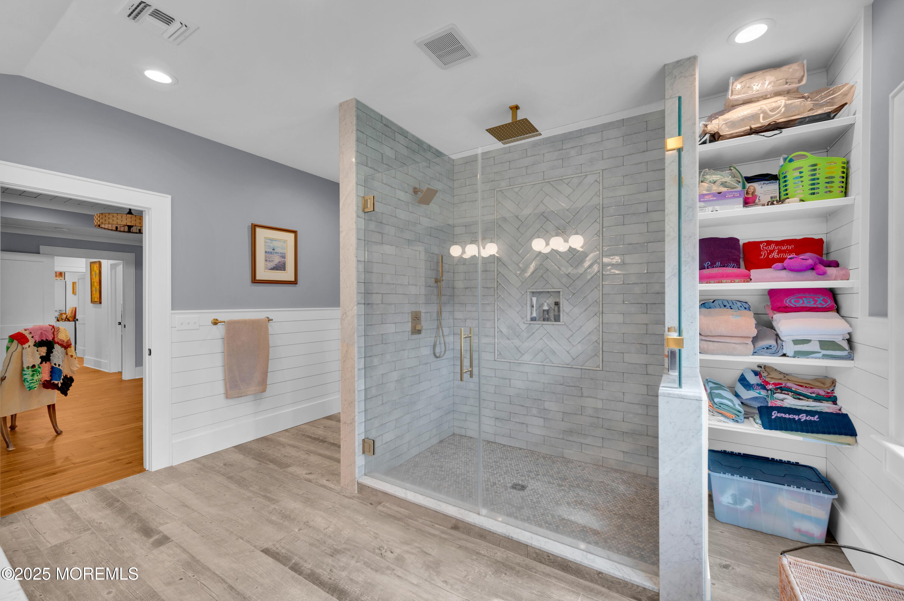 Freehold, New Jersey, 07728, United States, 3 Bedrooms Bedrooms, ,3 BathroomsBathrooms,Residential,Active,2007023