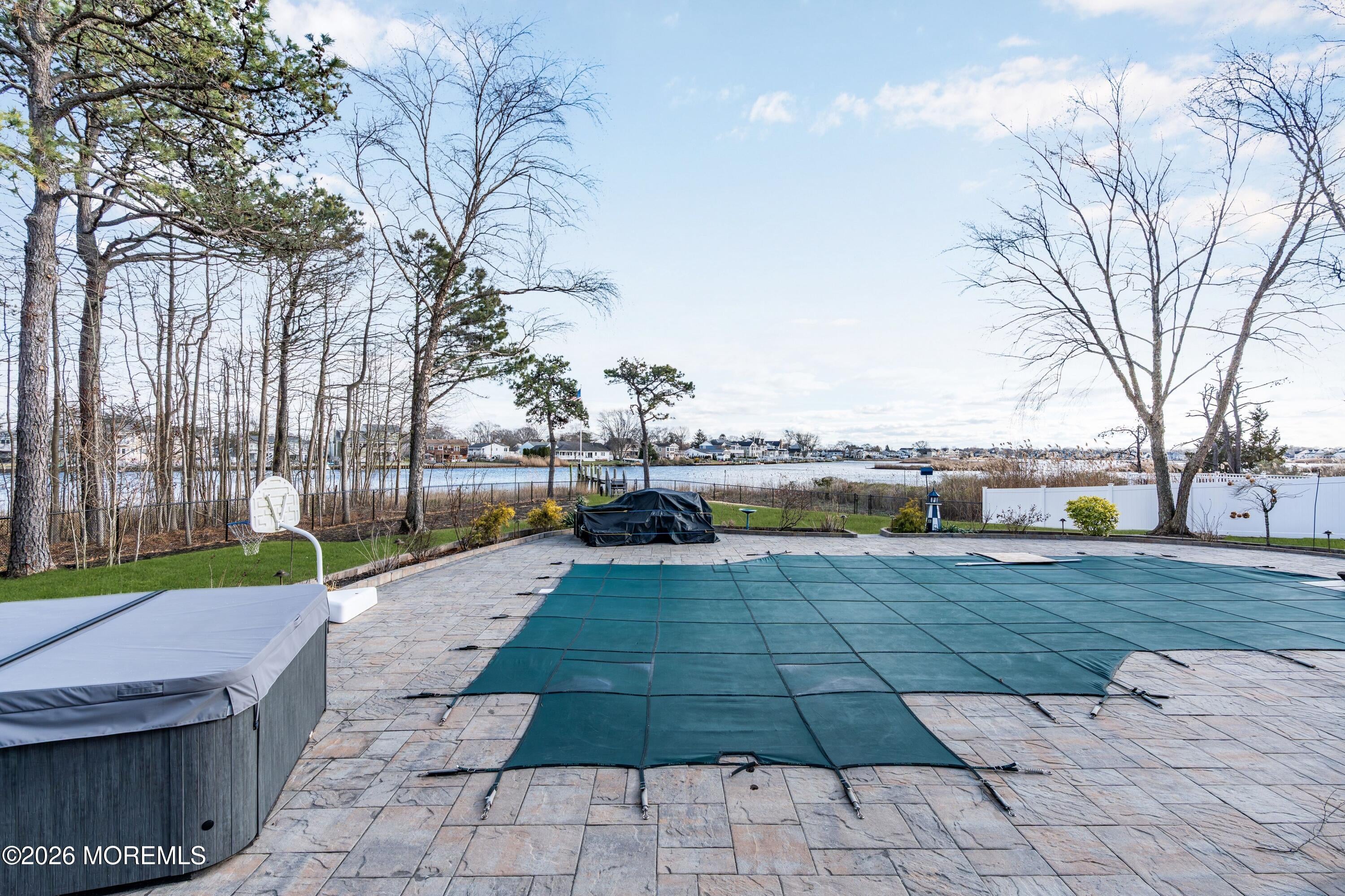 Brick, New Jersey, 08724, United States, 5 Bedrooms Bedrooms, ,3 BathroomsBathrooms,Residential,Active,2007172