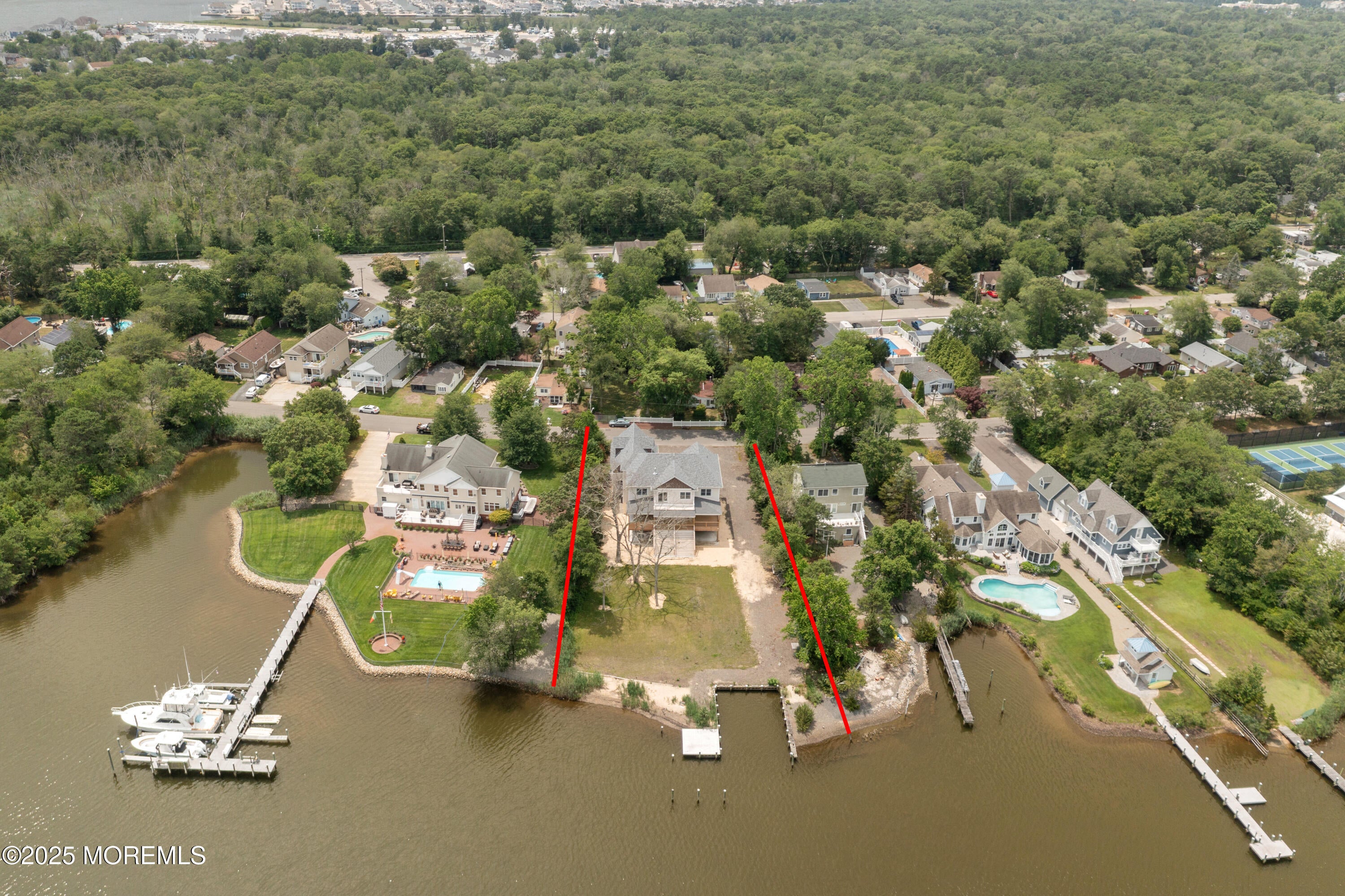 Waretown, New Jersey, 08758, United States, 4 Bedrooms Bedrooms, ,3 BathroomsBathrooms,Residential,Active,1903205