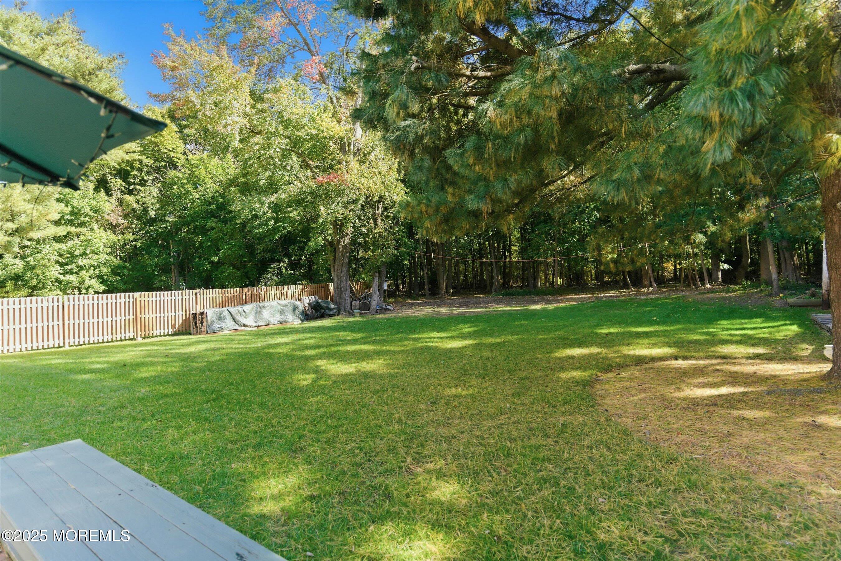 Fair Haven, New Jersey, 07704, United States, 5 Bedrooms Bedrooms, ,2 BathroomsBathrooms,Residential,Active,1987259