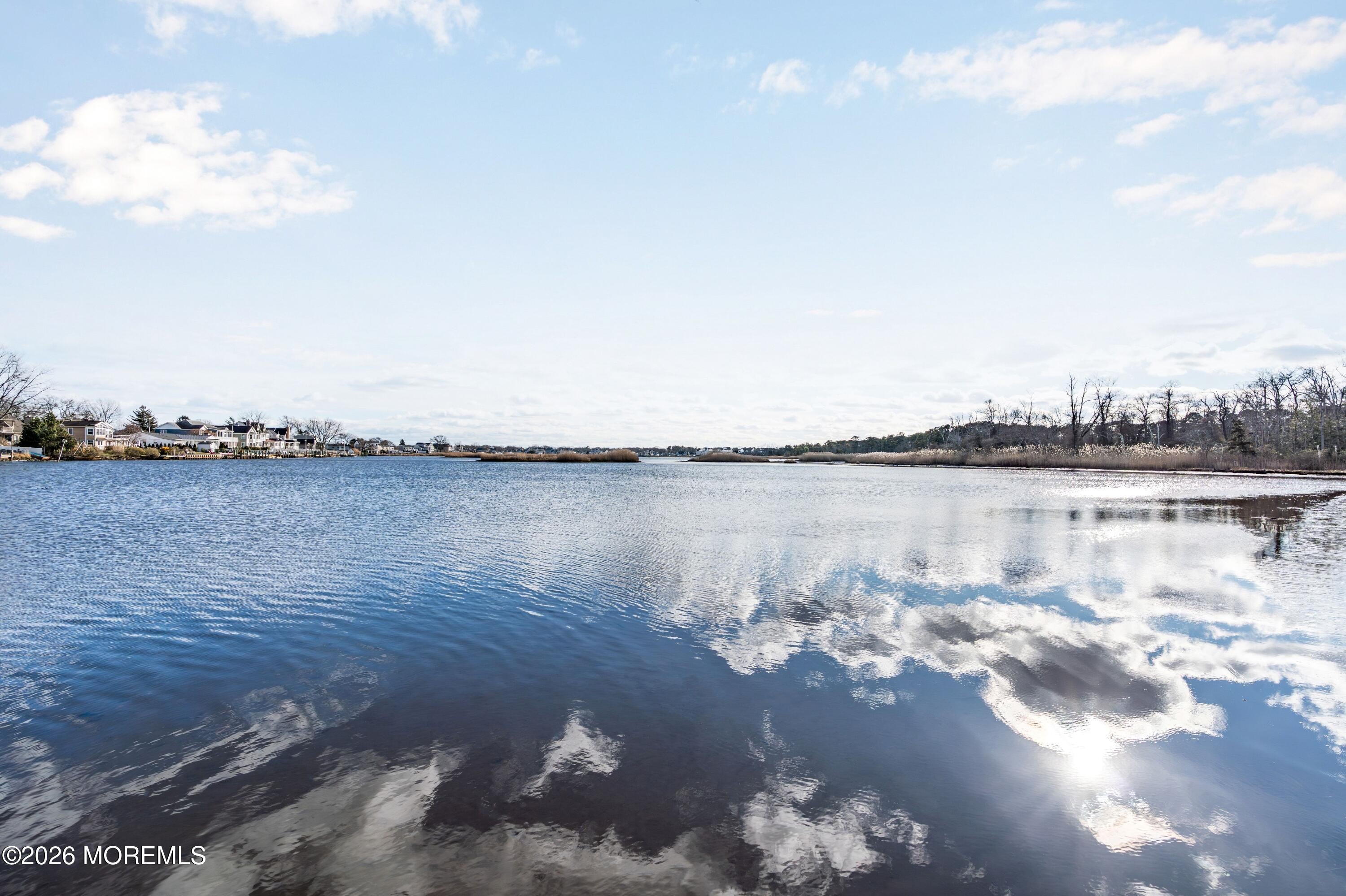 Brick, New Jersey, 08724, United States, 5 Bedrooms Bedrooms, ,3 BathroomsBathrooms,Residential,Active,2007172