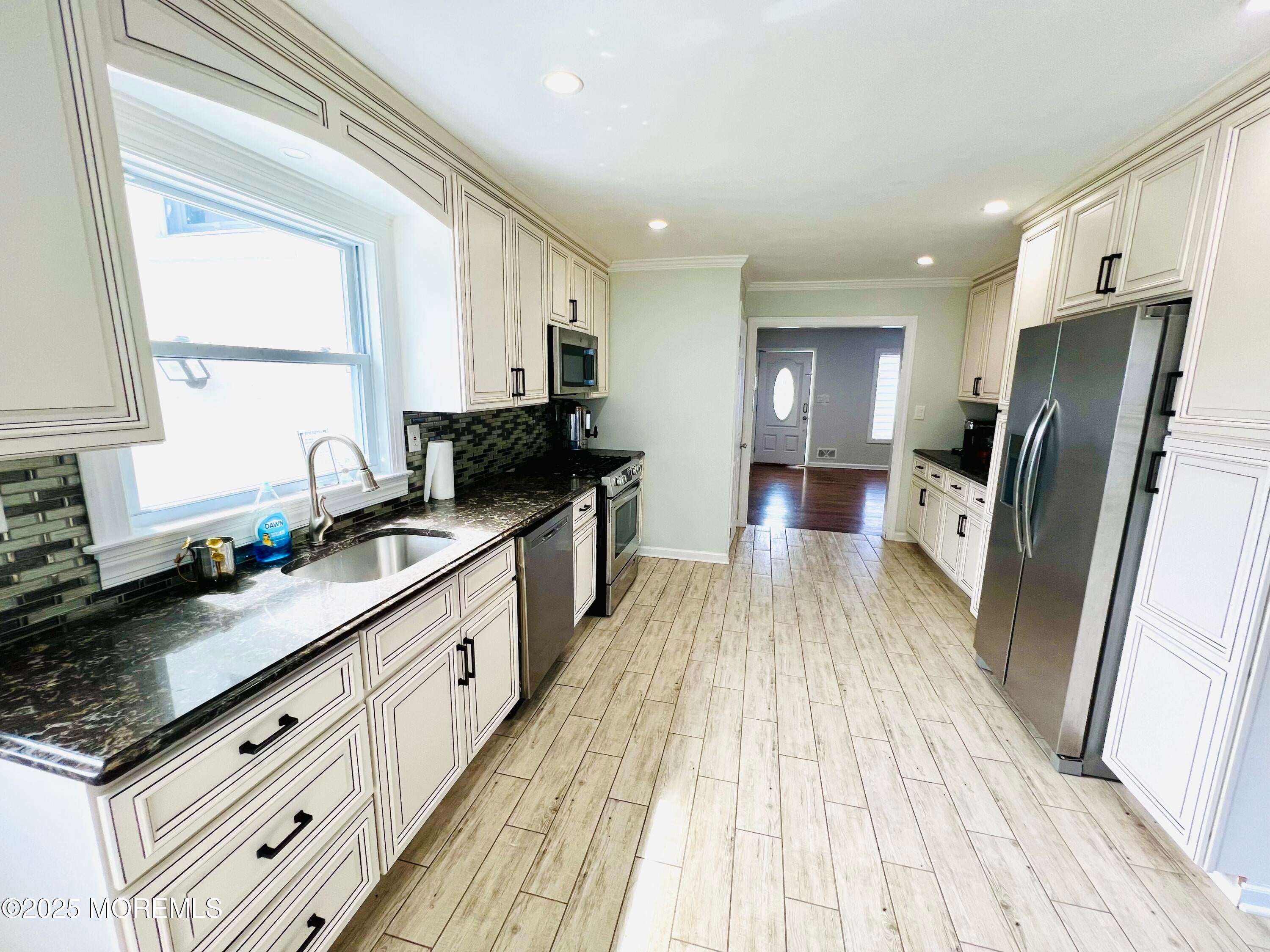 West Long Branch, New Jersey, 07764, United States, 5 Bedrooms Bedrooms, ,2 BathroomsBathrooms,Residential,Active,1926670