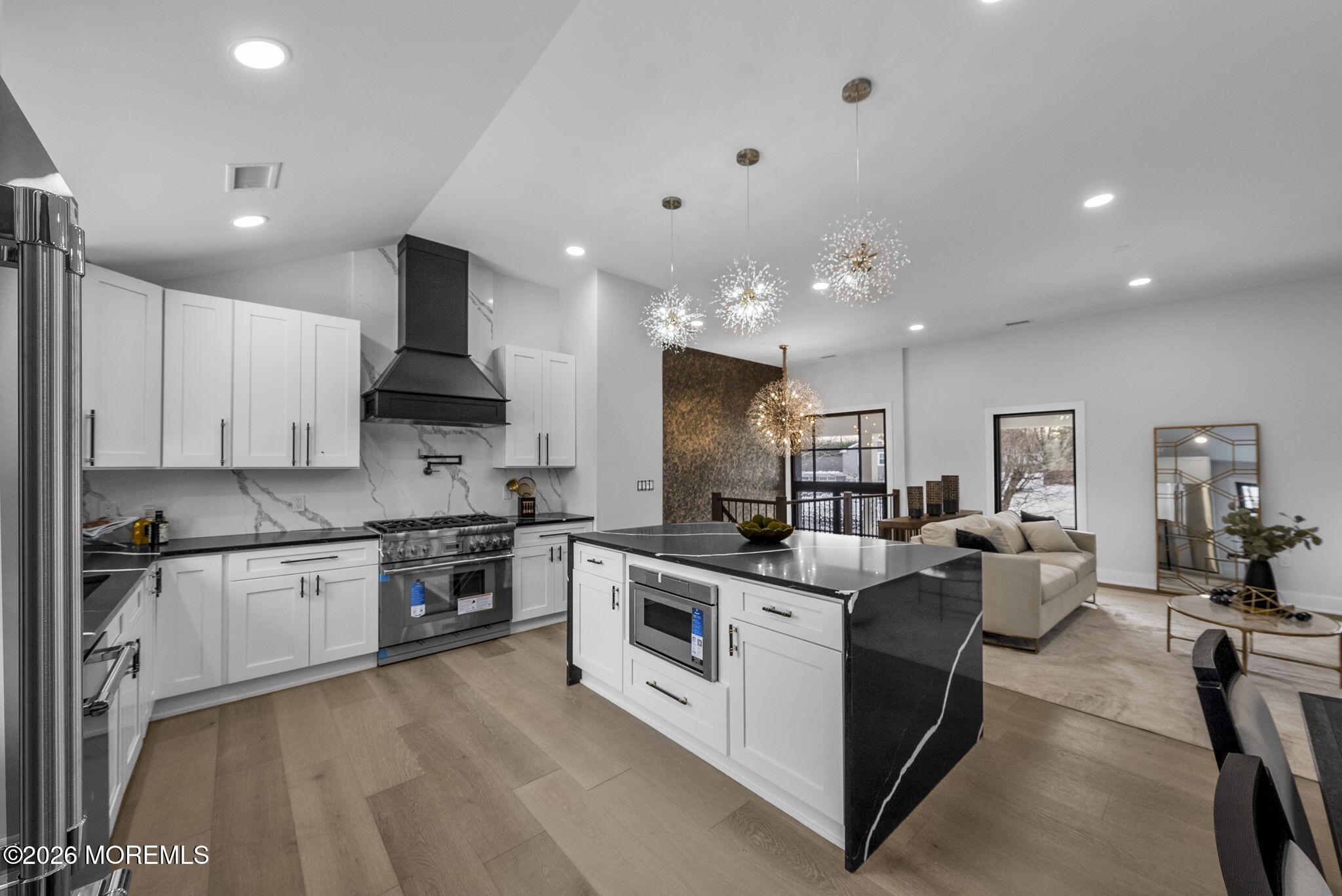 Marlboro, New Jersey, 07746, United States, 5 Bedrooms Bedrooms, ,3 BathroomsBathrooms,Residential,Active,2015483