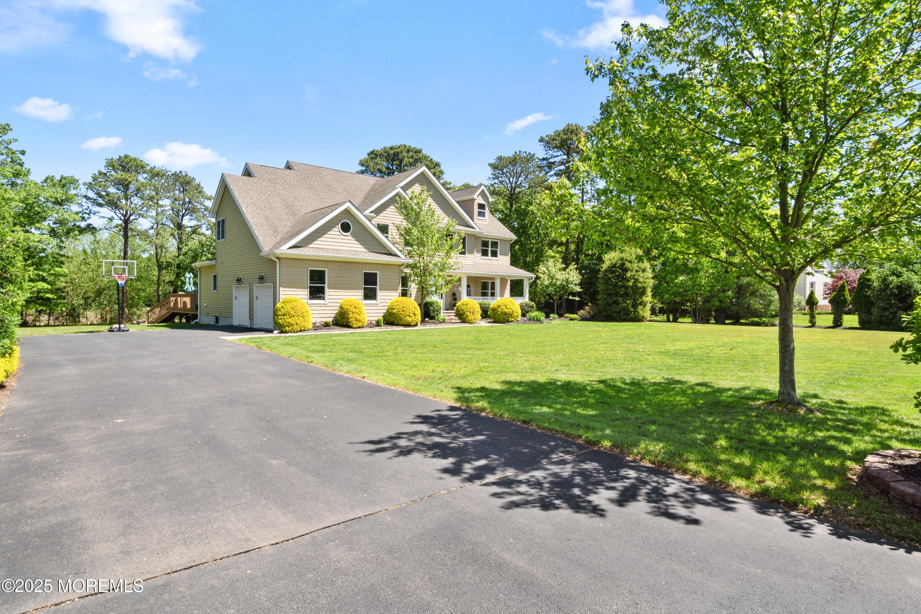 Howell, New Jersey, 07731, United States, 4 Bedrooms Bedrooms, ,3 BathroomsBathrooms,Residential,Active,1903222