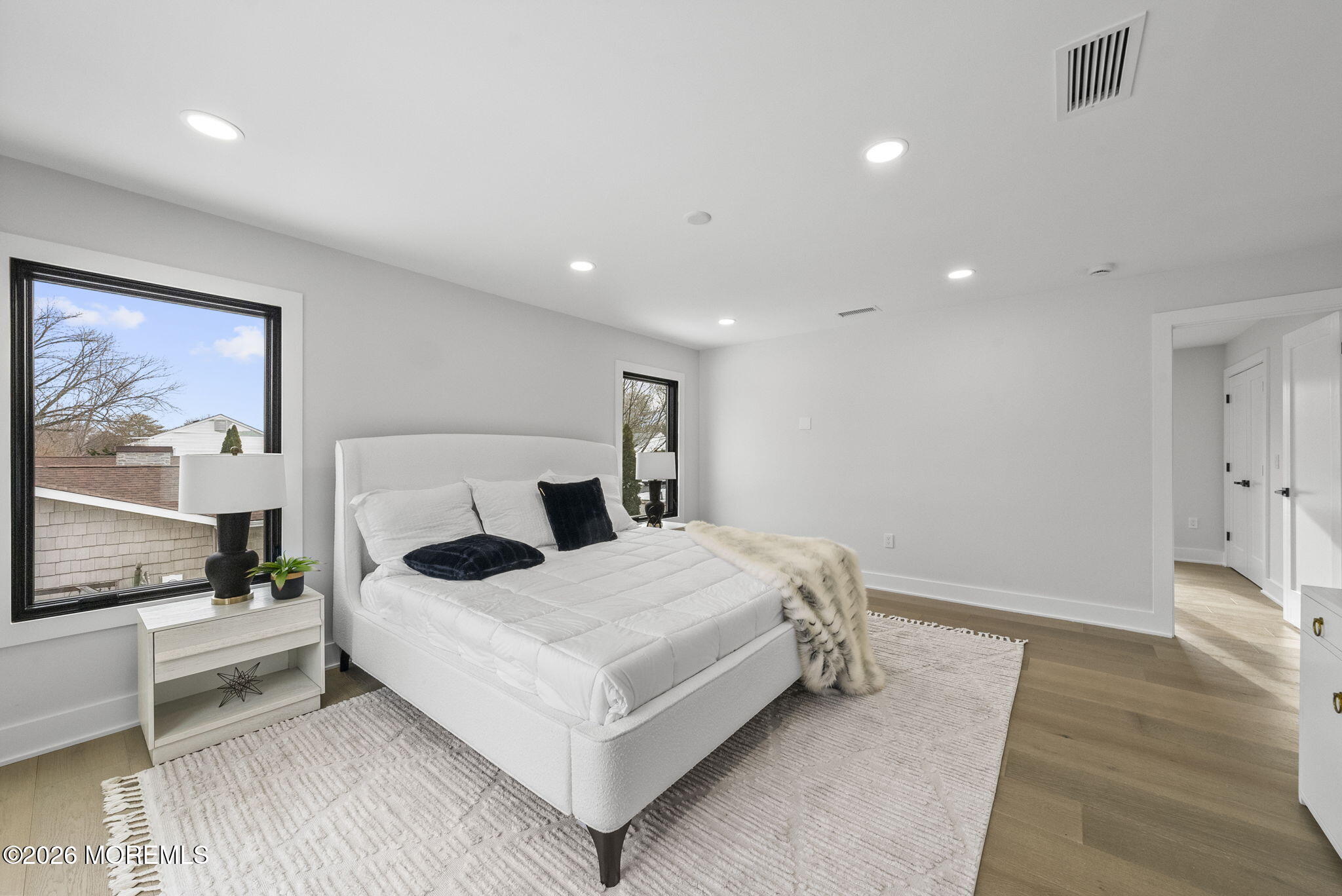 Marlboro, New Jersey, 07746, United States, 5 Bedrooms Bedrooms, ,3 BathroomsBathrooms,Residential,Active,2015483