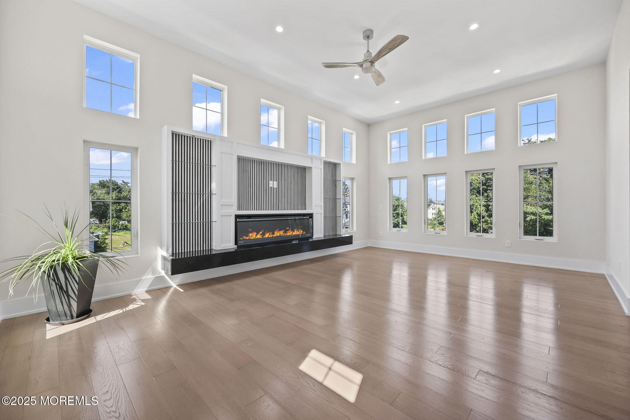 Long Branch, New Jersey, 07740, United States, 4 Bedrooms Bedrooms, ,4 BathroomsBathrooms,Residential,Active,1929687